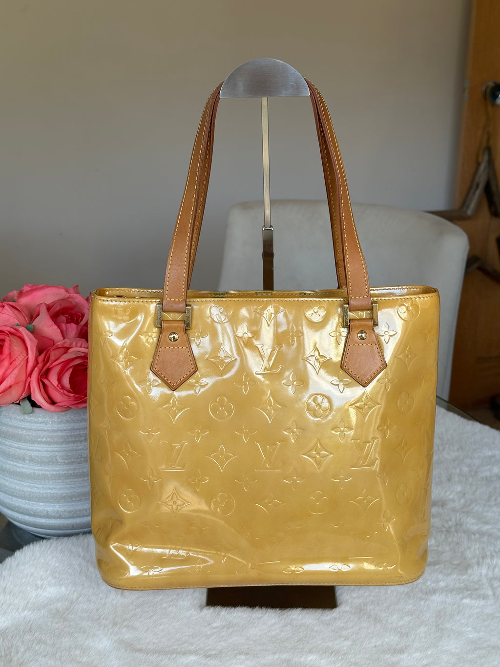 Louis Vuitton Houston Gold - Yellow Vernis Leather