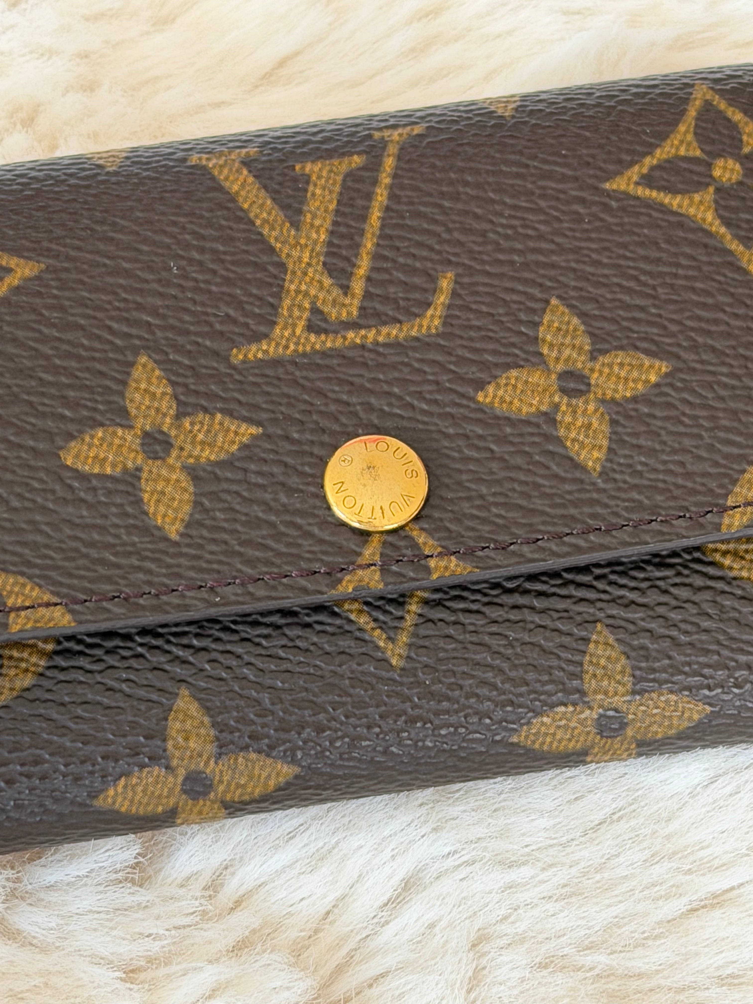 Louis Vuitton 6 Key Holder in Monogram