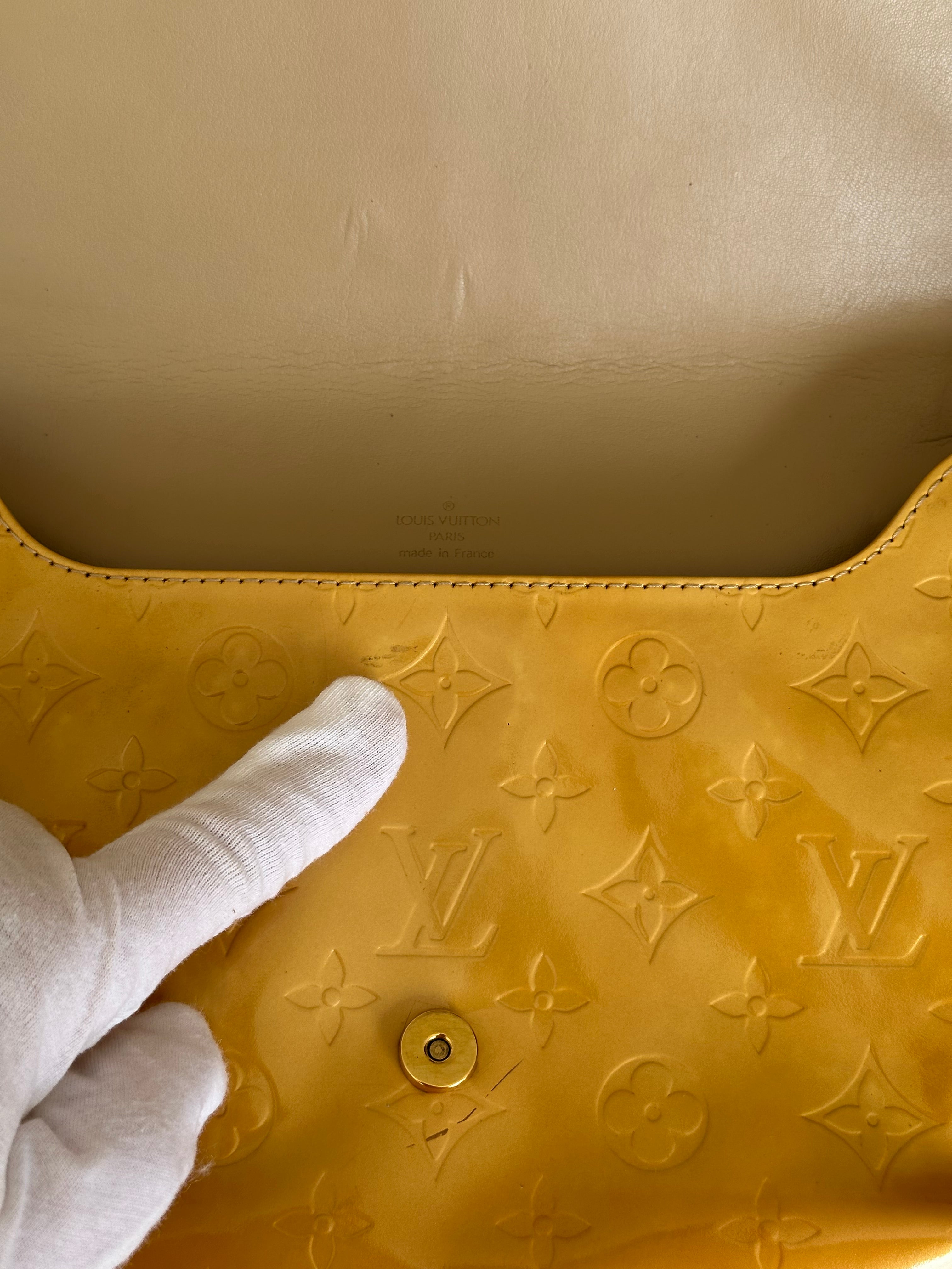 Louis Vuitton Thompson Street in Orange Vernis Leather