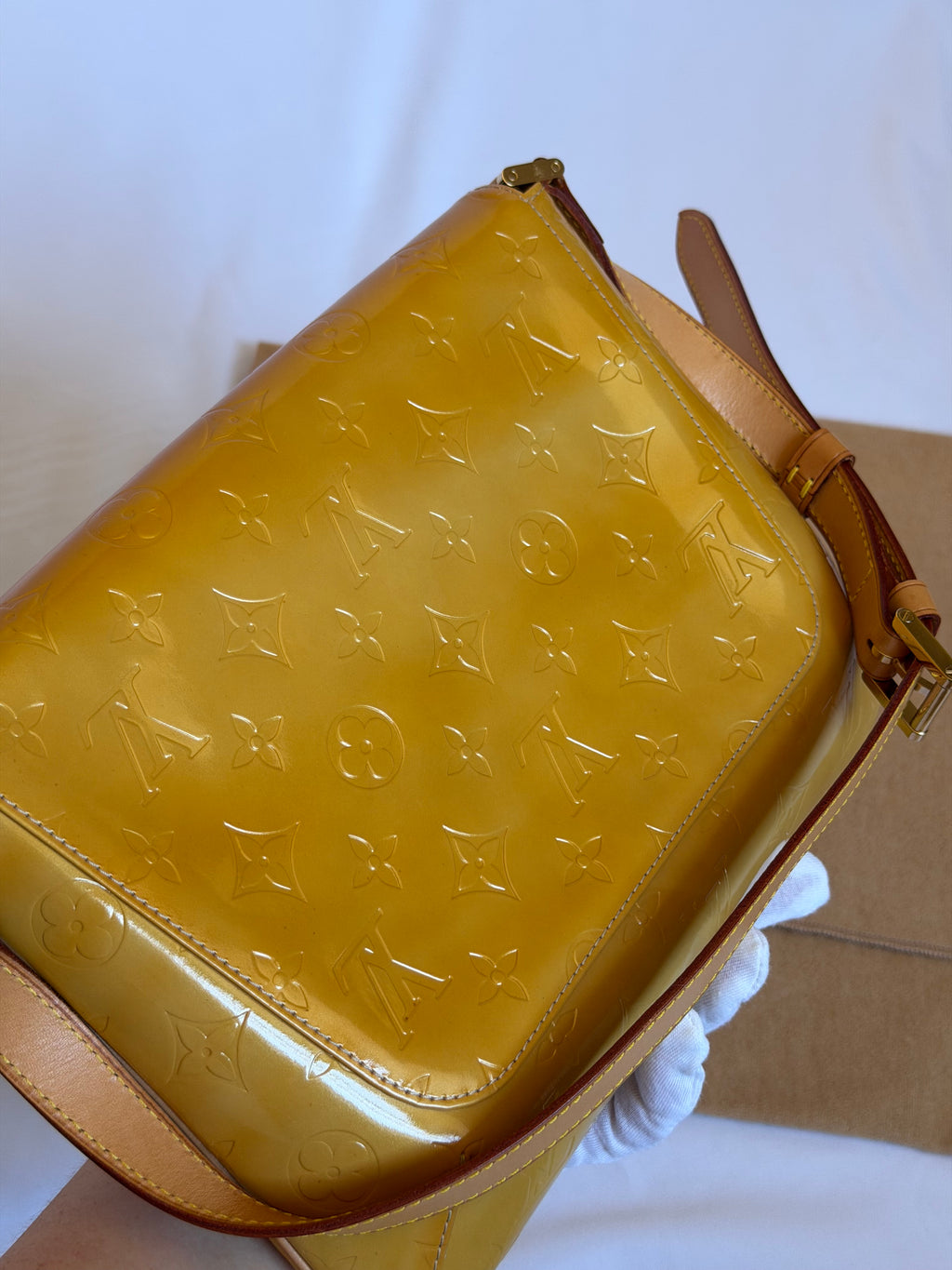 Louis Vuitton Thompson Street in Yellow Vernis Leather