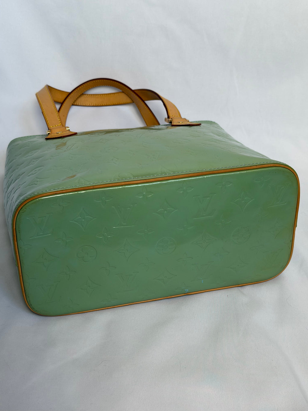 Louis Vuitton Houston in Mint/ Turquoise Vernis Leather