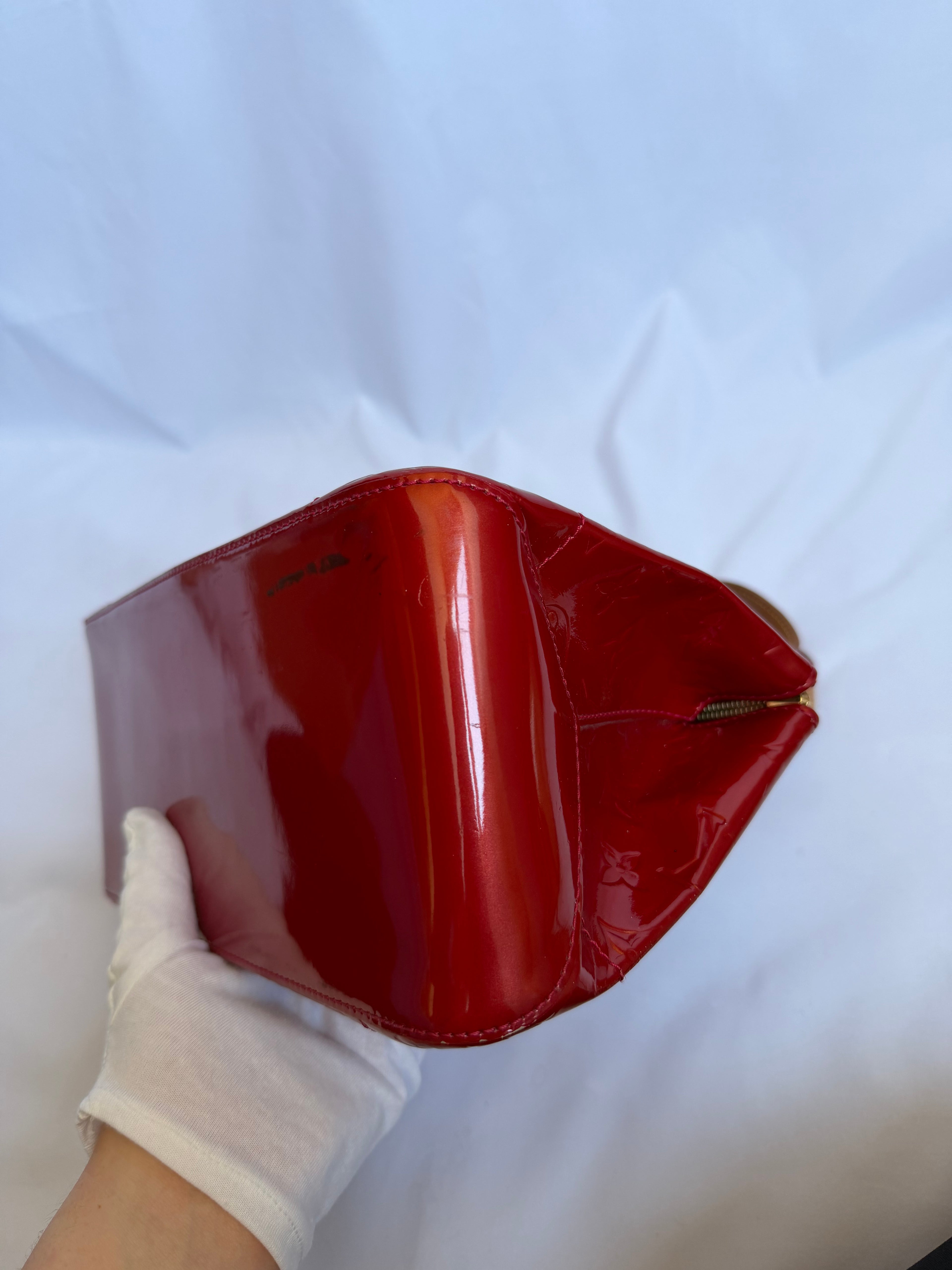Louis Vuitton Rosewood Avenue Vernis Leather in Deep Red