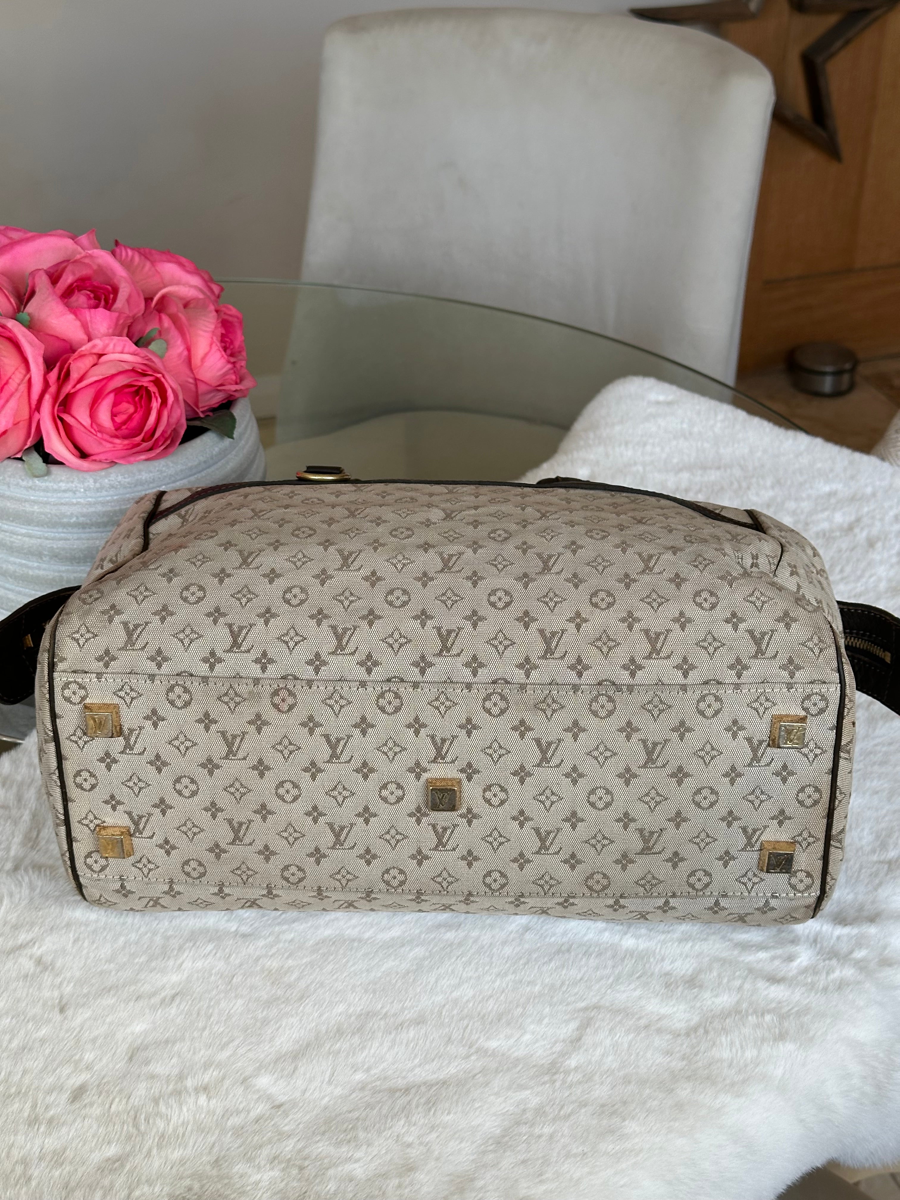 Louis Vuitton Josephine GM Handbag In Mini Lin Monogram