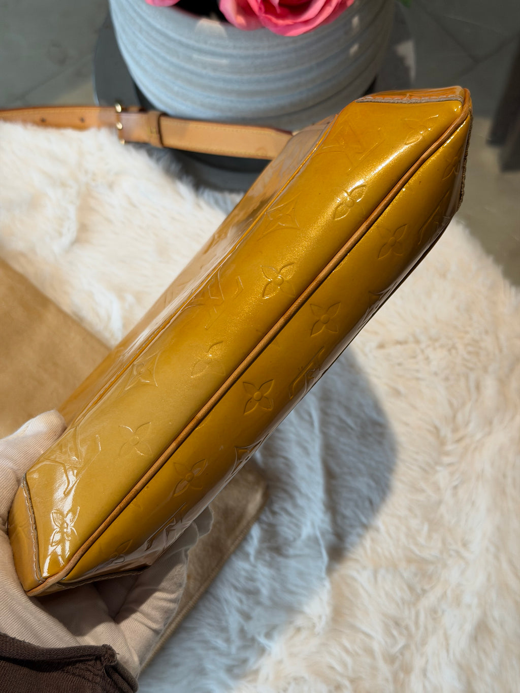 Louis Vuitton Thompson Street in Yellow Vernis Leather