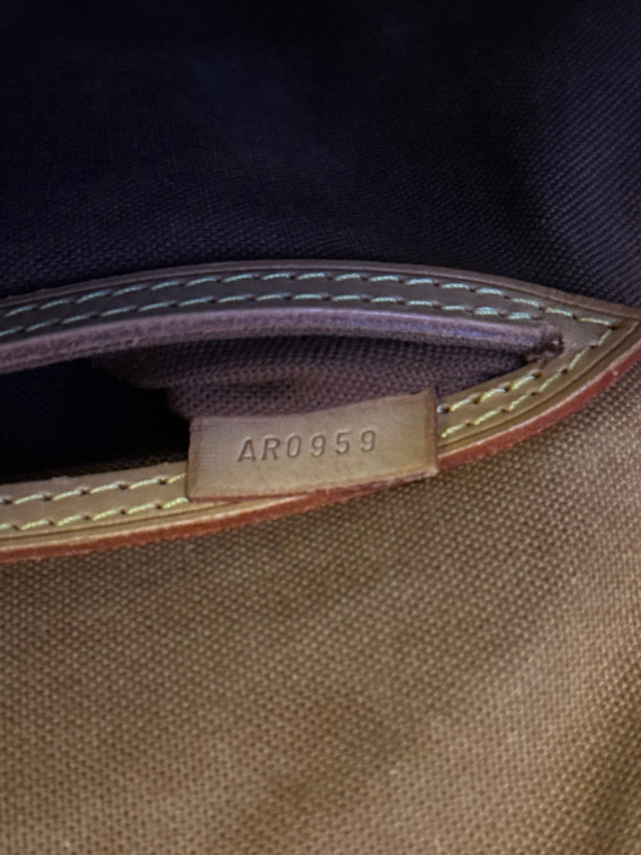 Louis Vuitton Alma PM Monogram Canvas