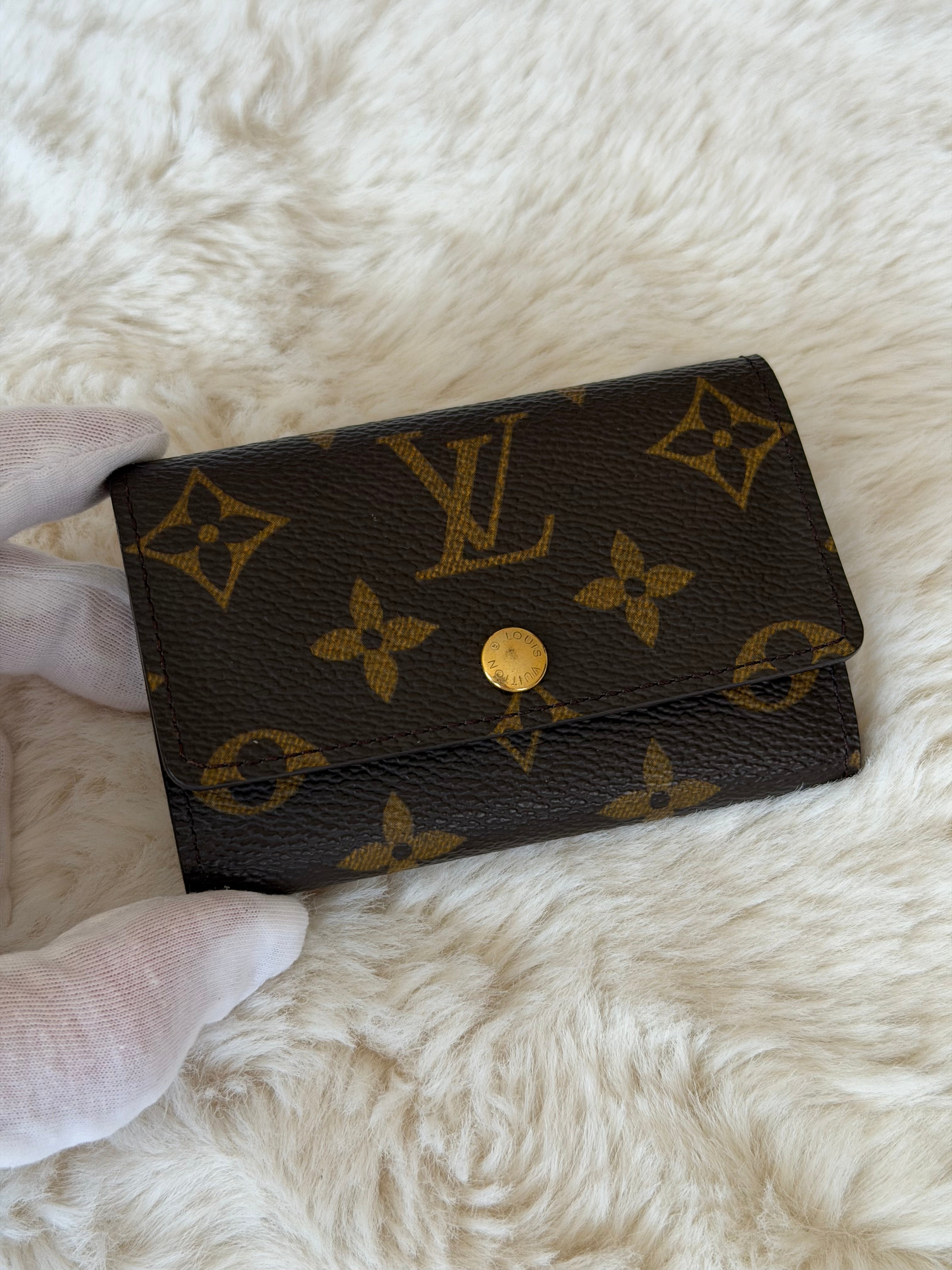 Louis Vuitton 6 Key Holder in Monogram