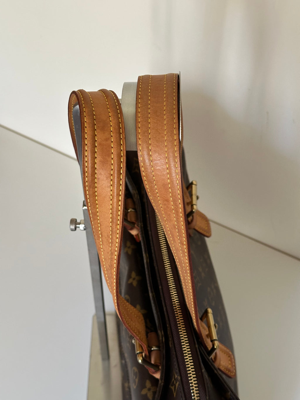 Louis Vuitton Multipli Cite Monogram Canvas