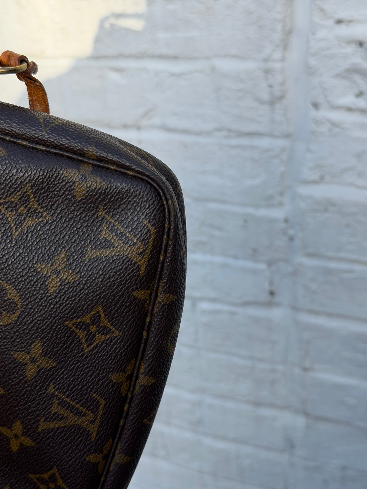 Louis Vuitton Pochette Accessories in Monogram Canvas