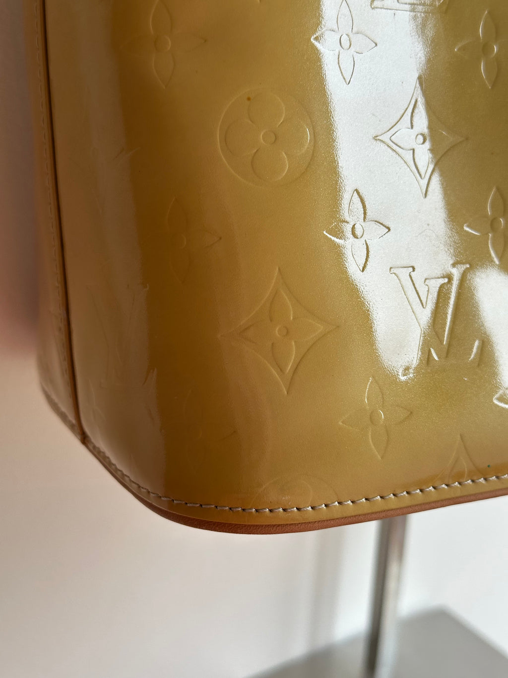 Louis Vuitton Houston Gold-Yellow Vernis Leather