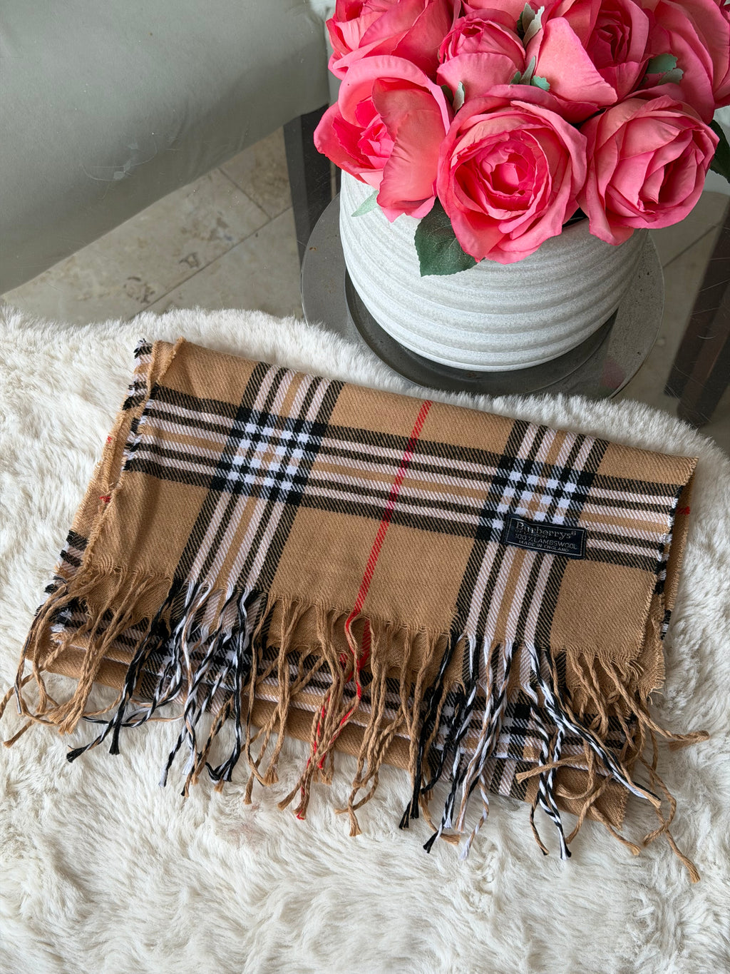 Burberry Classic Lambswool Scarf in Camel Nova Check