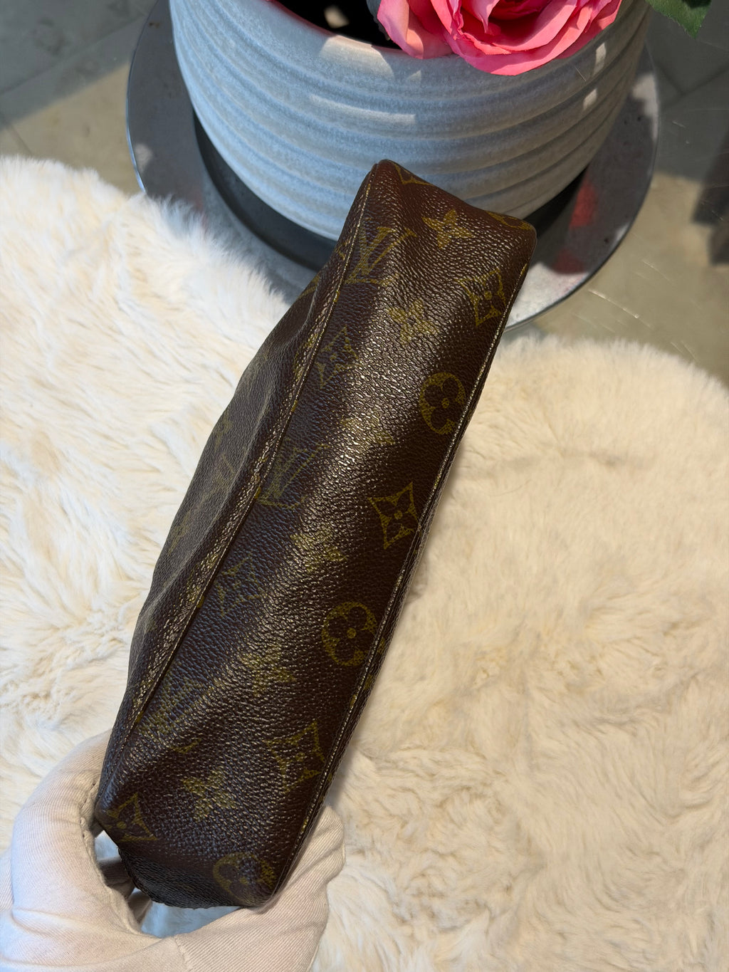 Louis Vuitton Trousse 23 in Monogram Canvas
