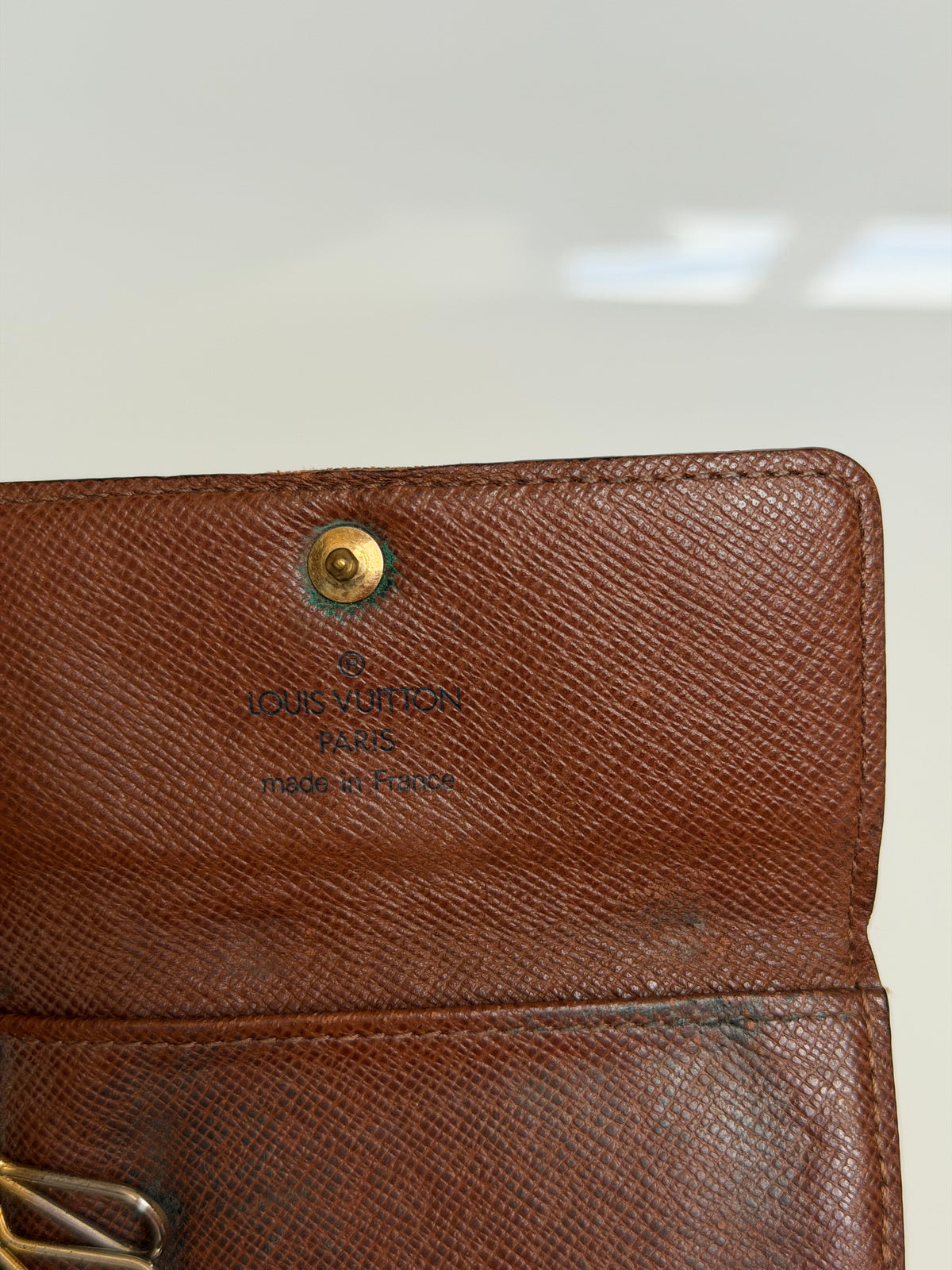 Louis Vuitton 4 Key Holder in Monogram Canvas