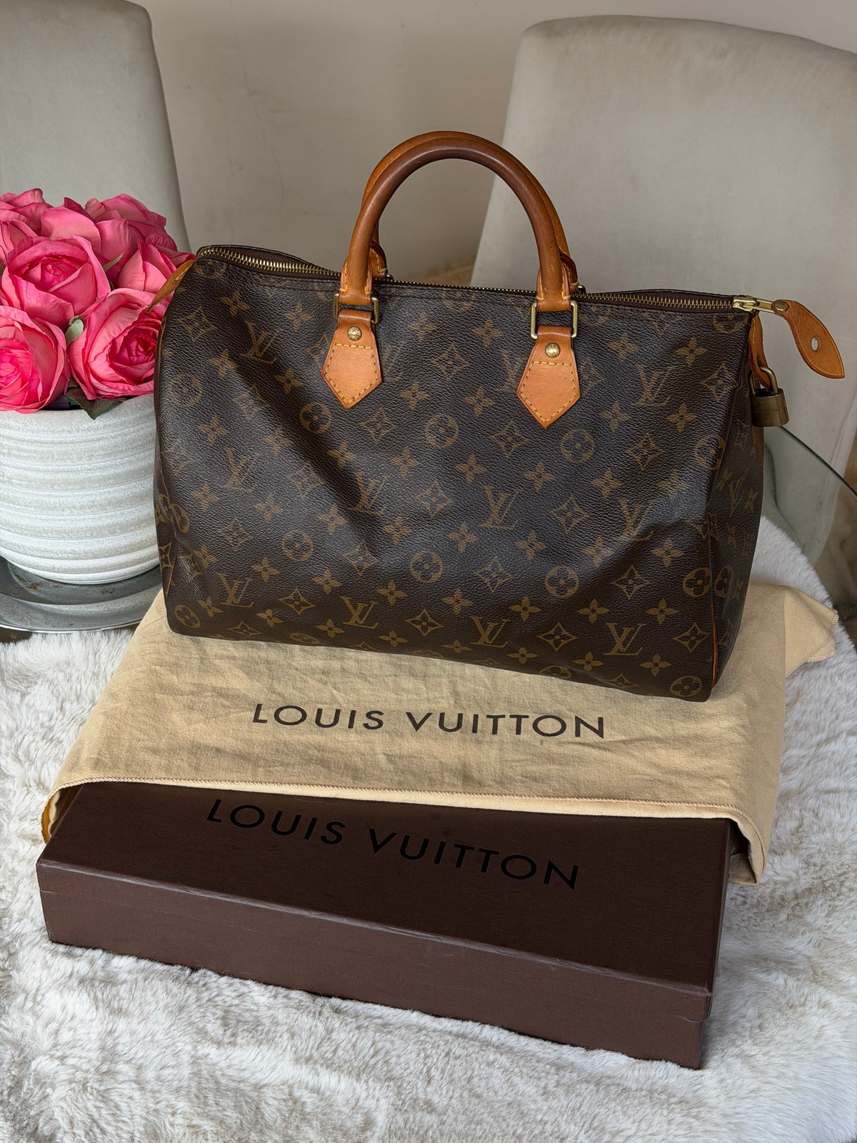 Louis Vuitton Speedy 35 in Monogram