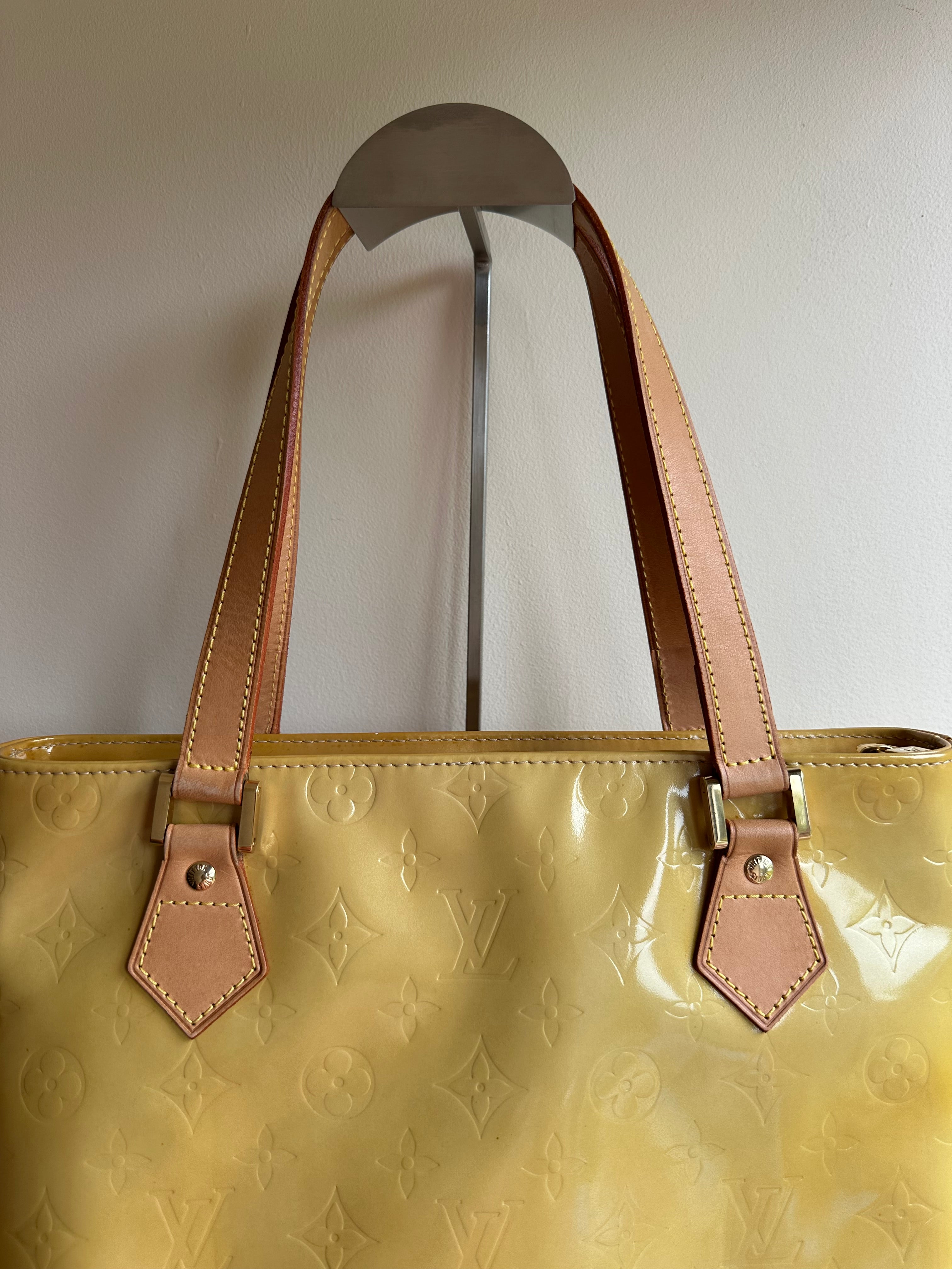 Louis Vuitton Houston Gold-Yellow Vernis Leather