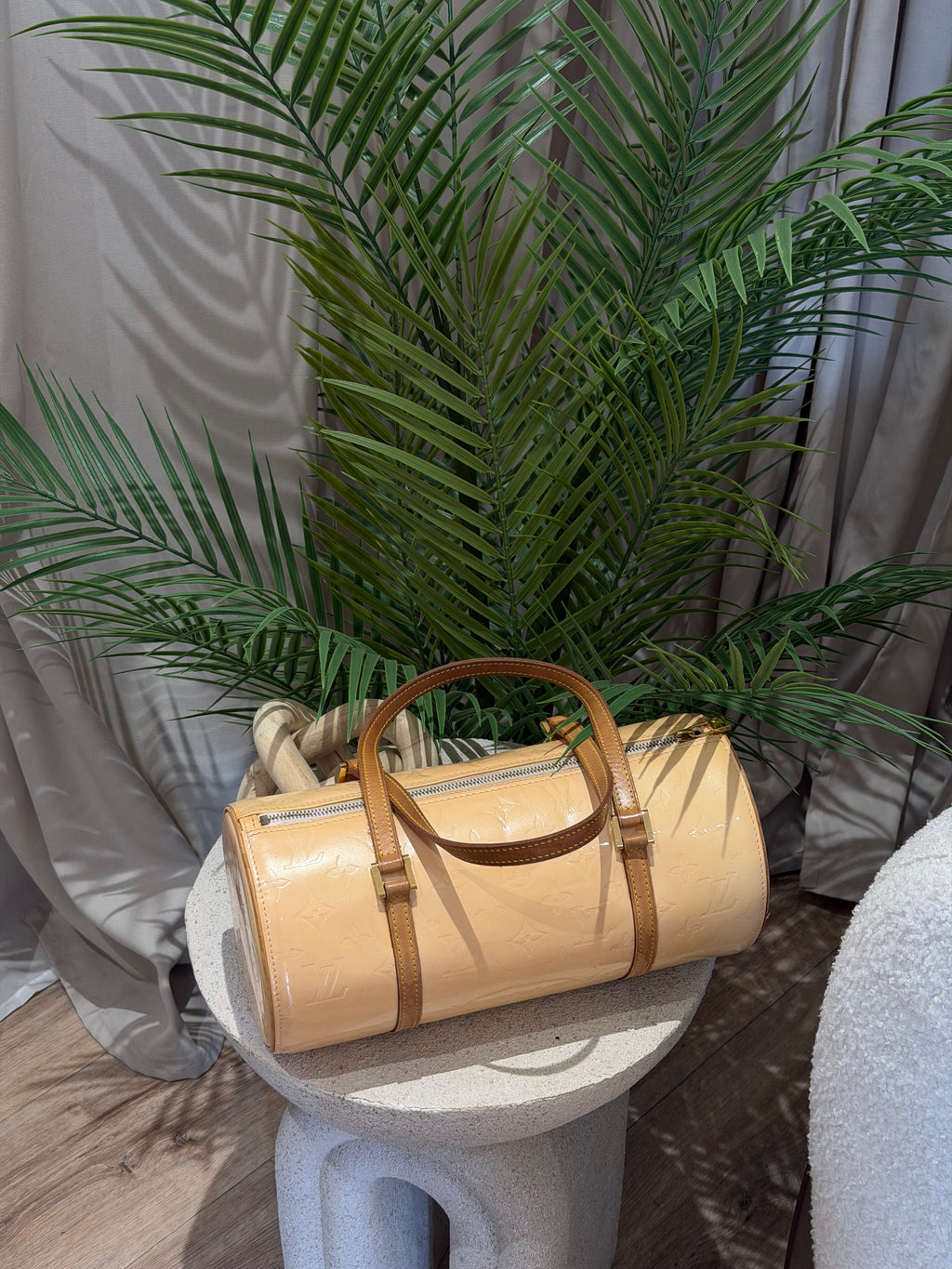 Louis Vuitton Bedford in Cream Vernis Leather