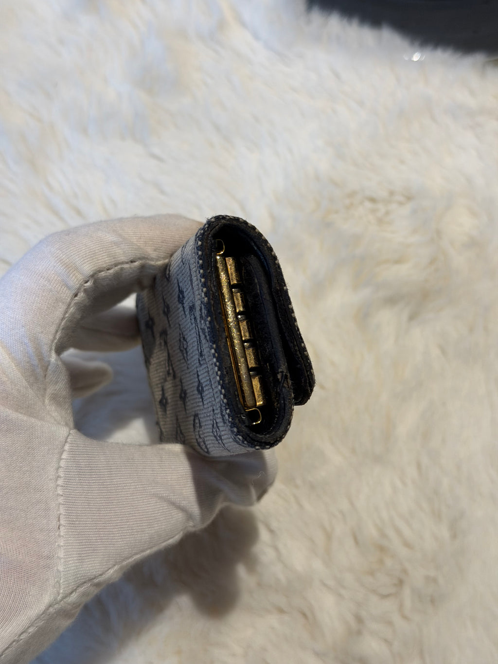 Louis Vuitton 4 Key Holder in Mini Lin Monogram Canvas