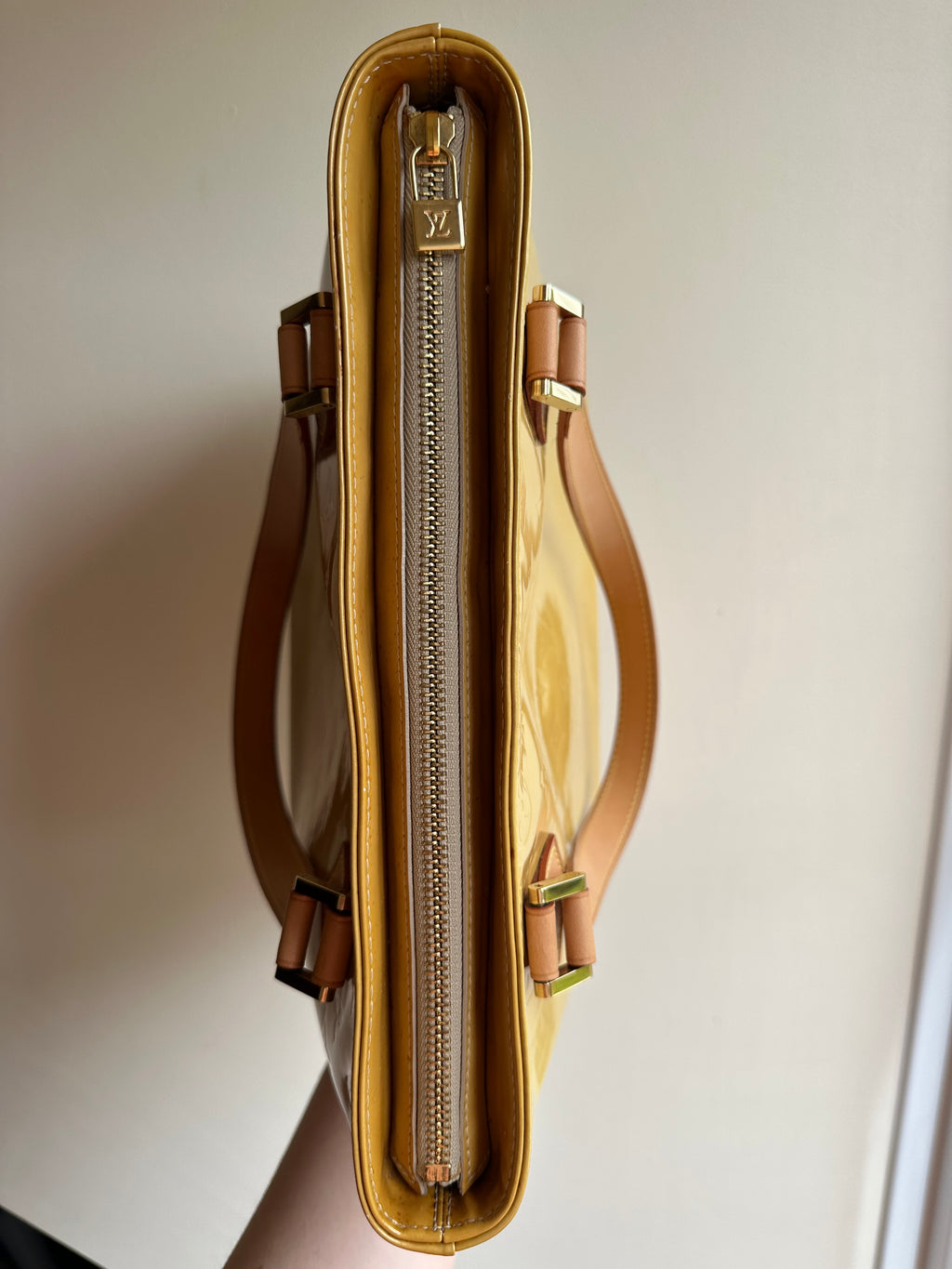 Louis Vuitton Houston Gold-Yellow Vernis Leather