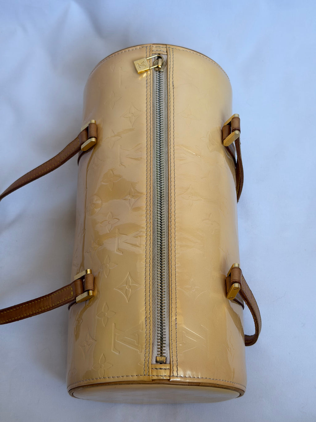 Louis Vuitton Bedford in Cream Vernis Leather