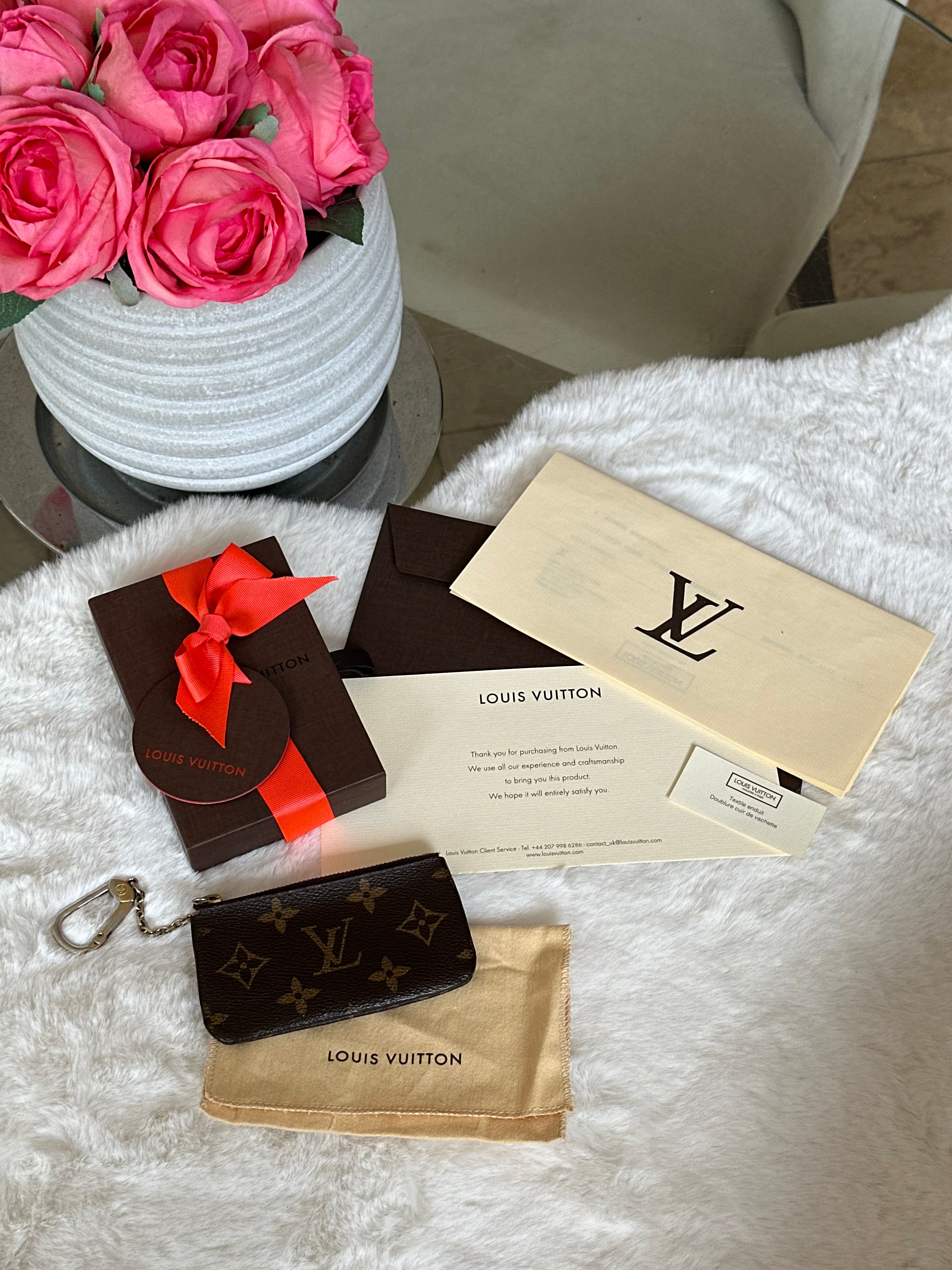 Louis Vuitton Key Cles Pouch in Monogram