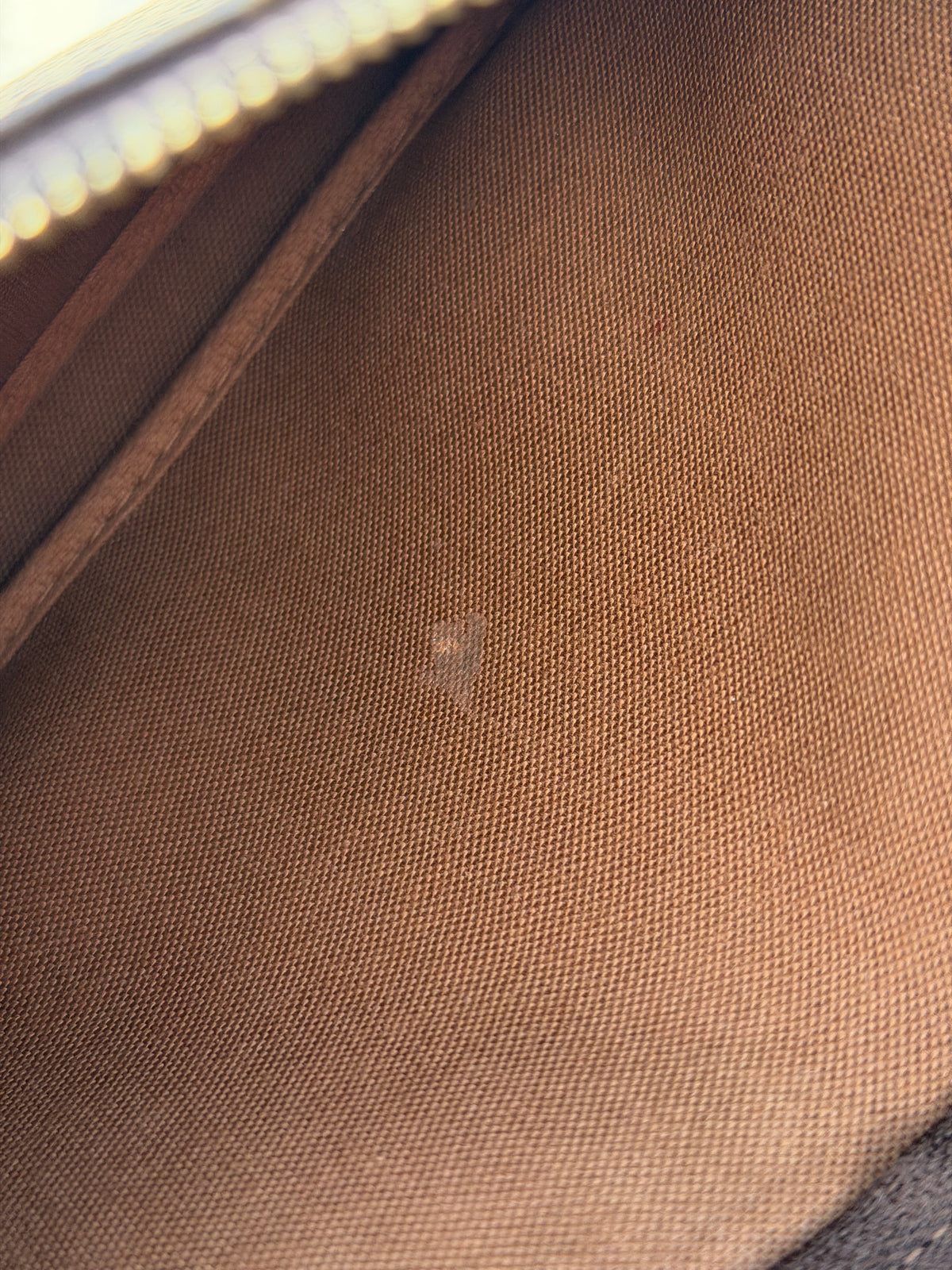 Louis Vuitton Pochette Accessories in Monogram Canvas