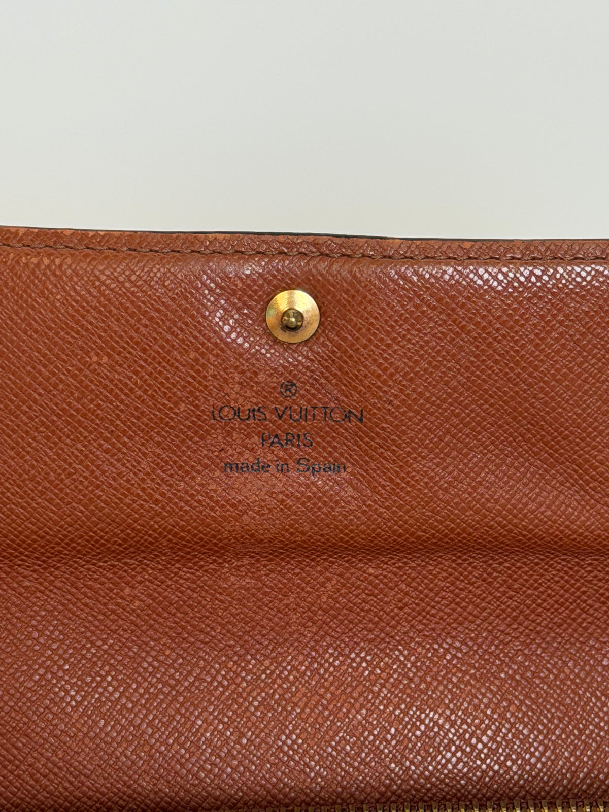 Louis Vuitton Wallet on Chain in Monogram Canvas & Adjustable Unbranded Strap
