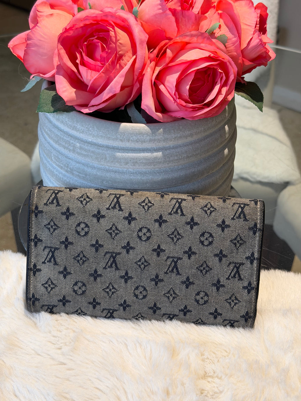 Louis Vuitton Porte Tresor International Wallet in Navy Mini Lin Monogram