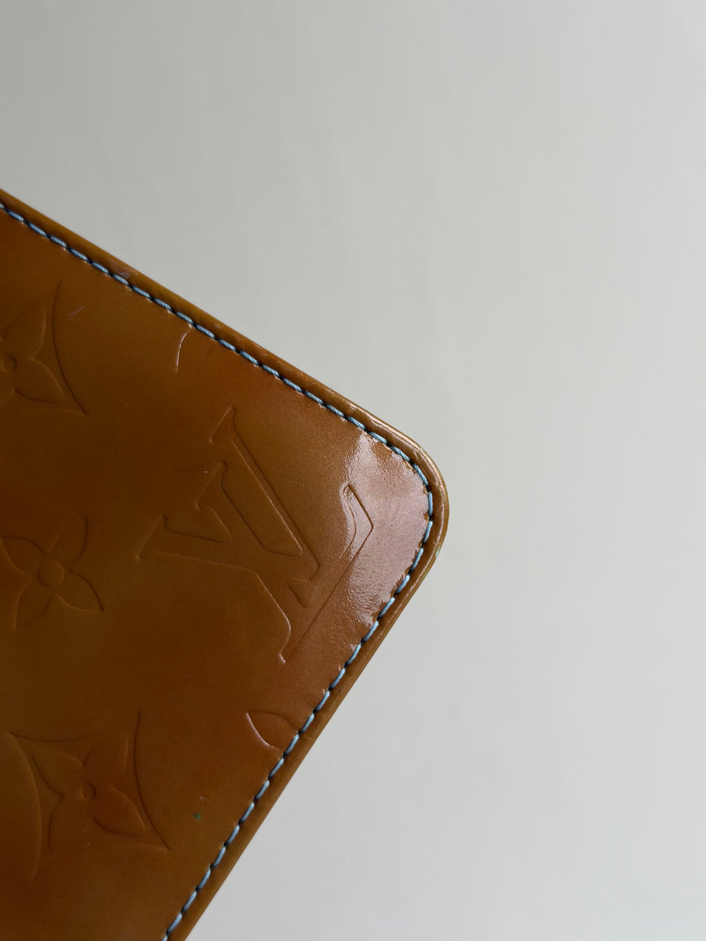 Louis Vuitton Lexington Pouch in Bronze Vernis Leather