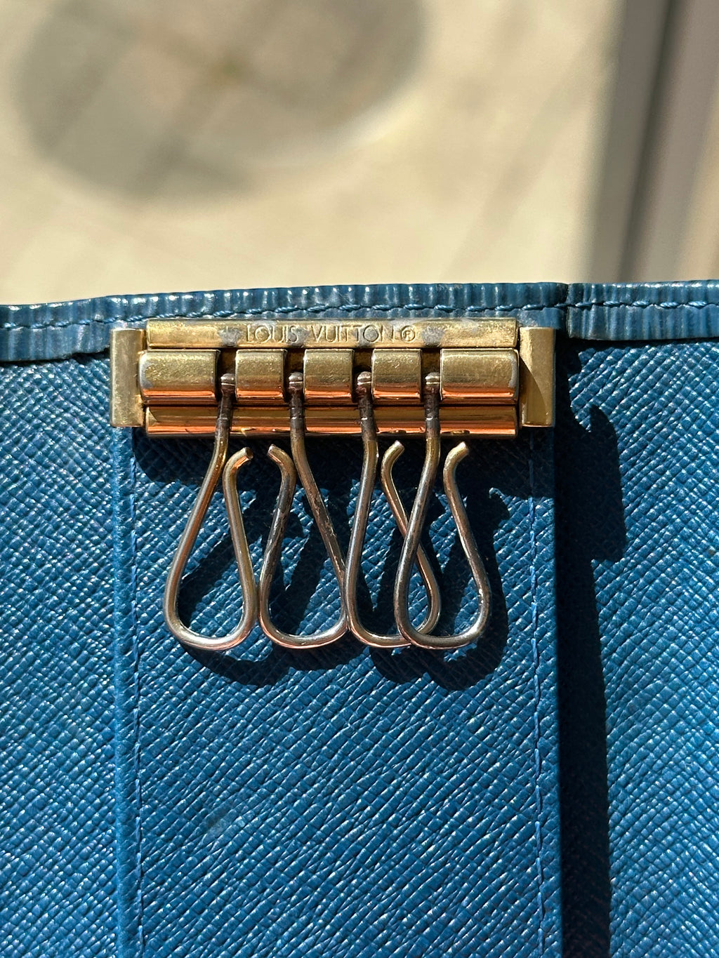 Louis Vuitton 4 Key Holder in Navy Blue Epi Leather