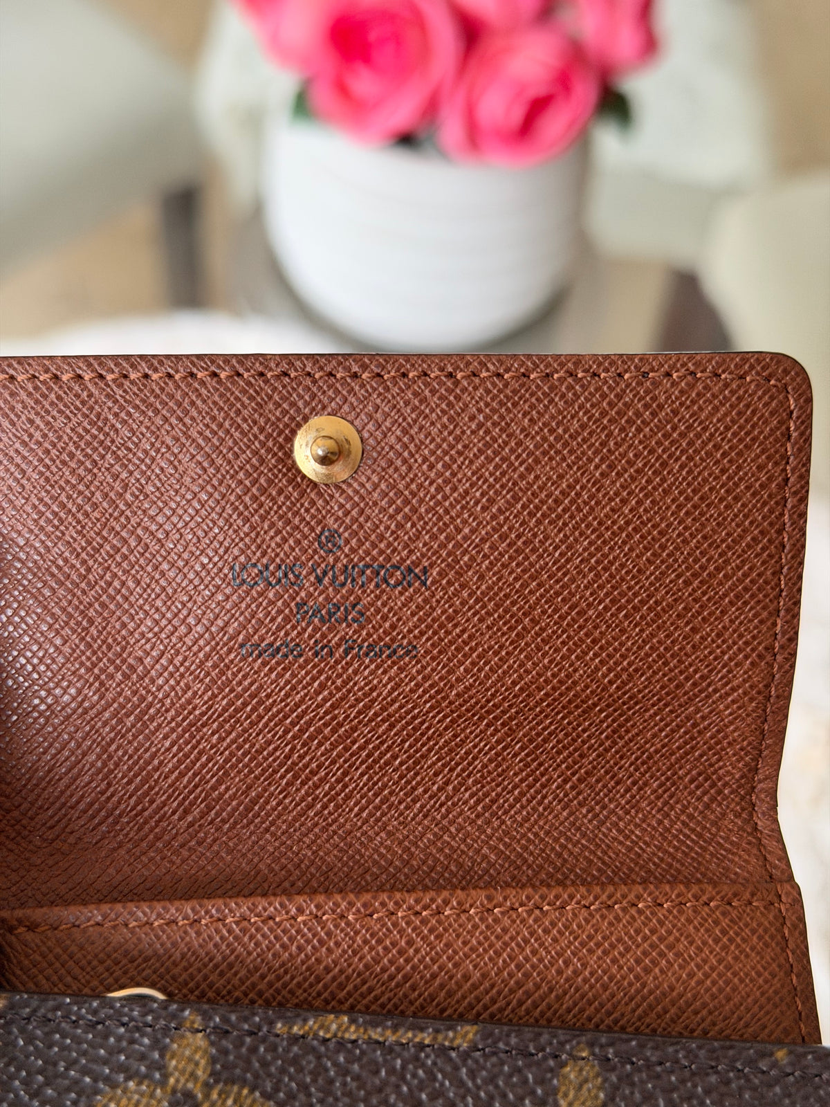 Louis Vuitton 6 Key Holder in Monogram Canvas