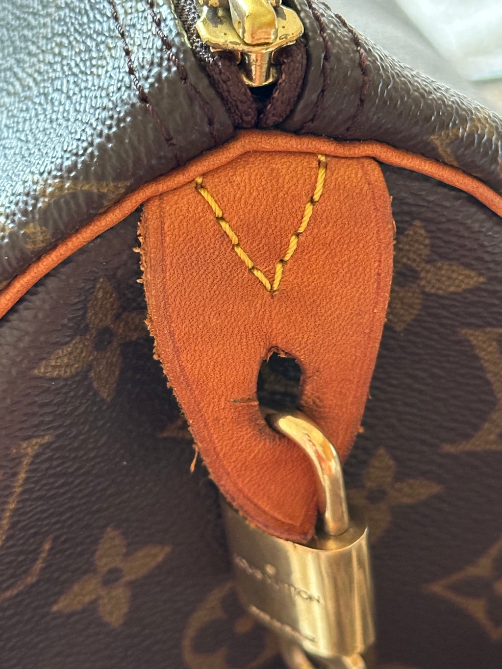 Louis Vuitton Monogram Speedy 40 + Lock & Key