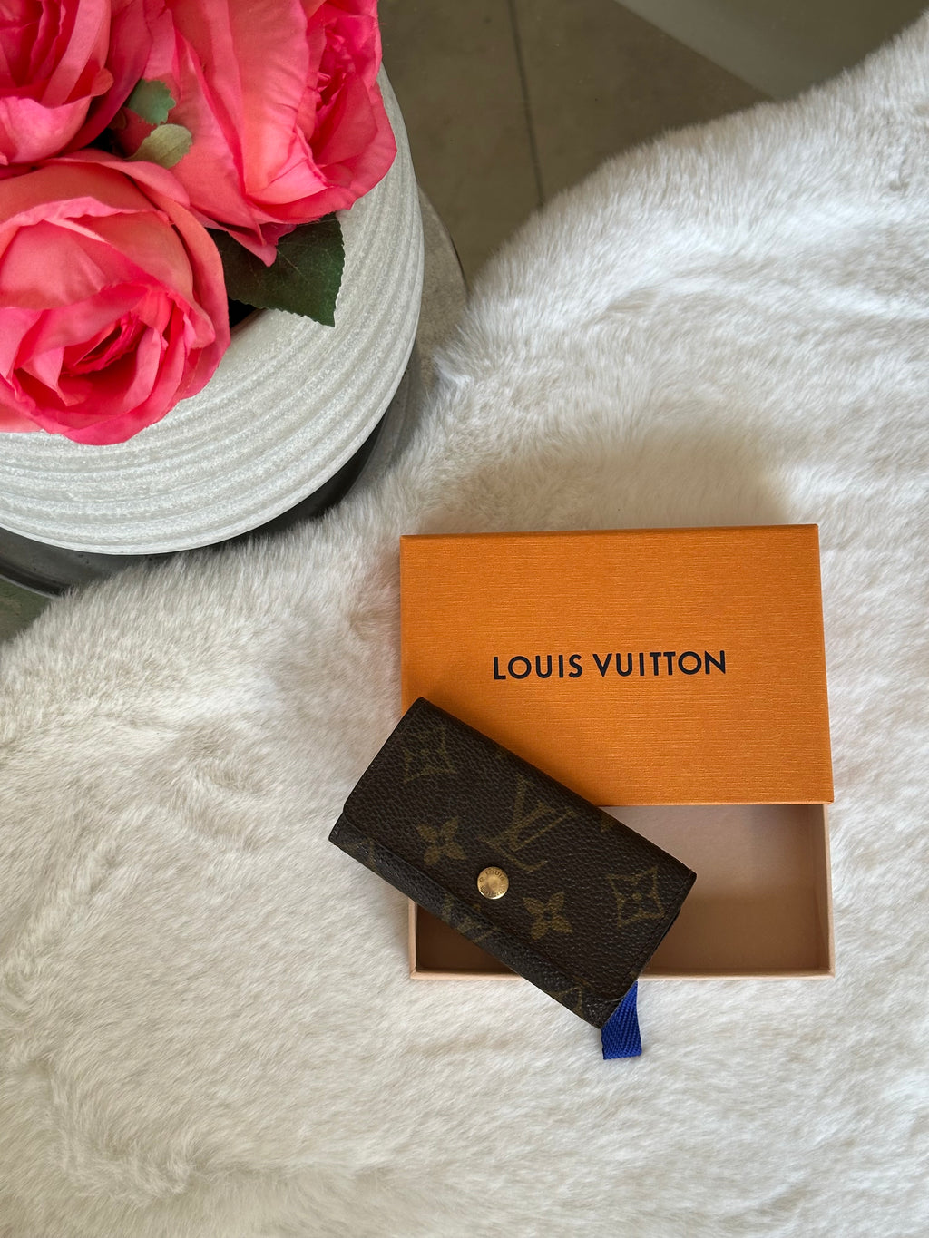 Louis Vuitton 4 Key Holder in Monogram