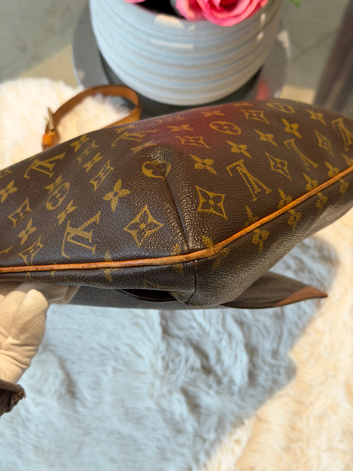 Louis Vuitton Musette Salsa GM in Monogram Canvas