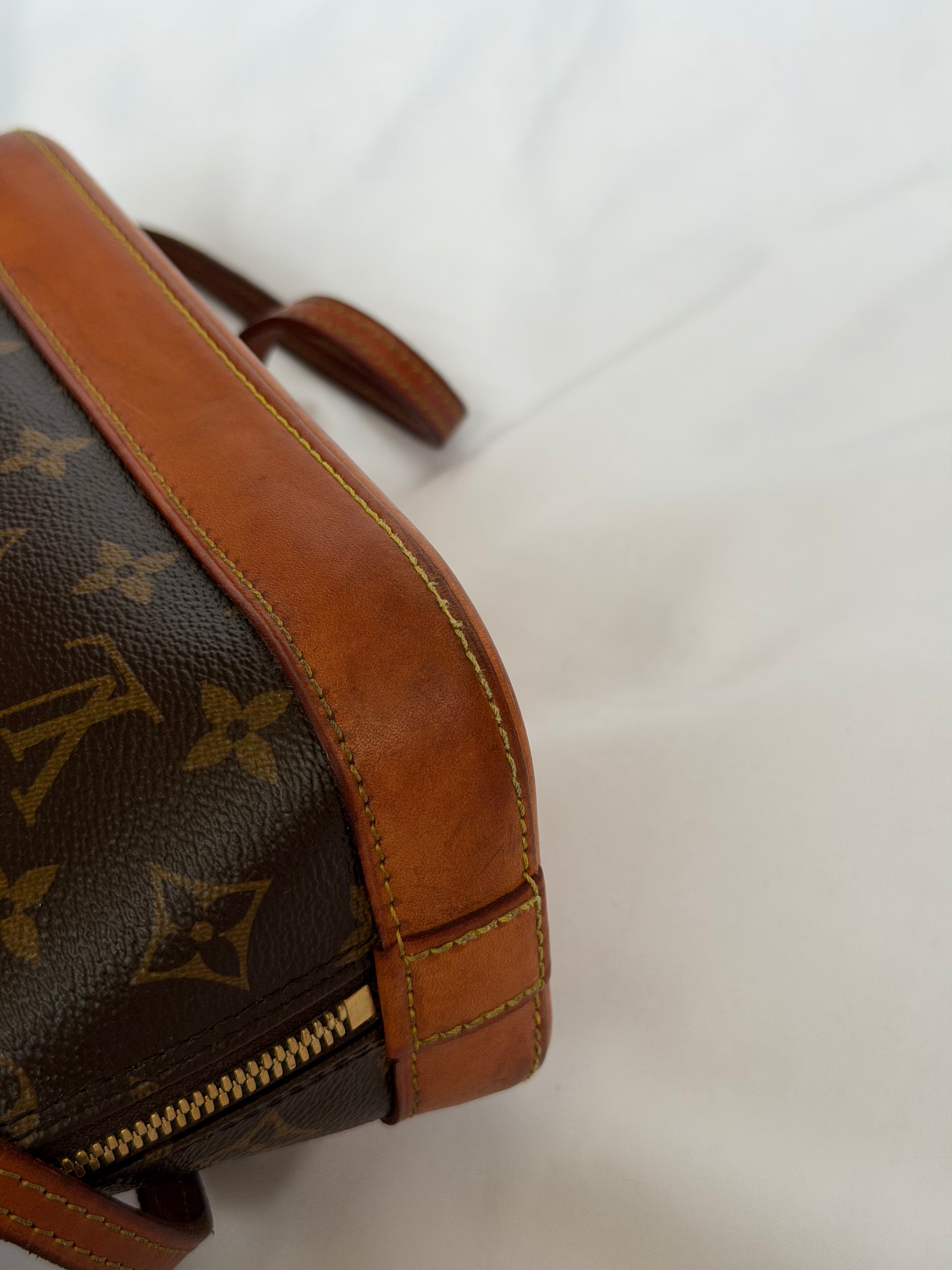 Louis Vuitton Alma BB in Monogram