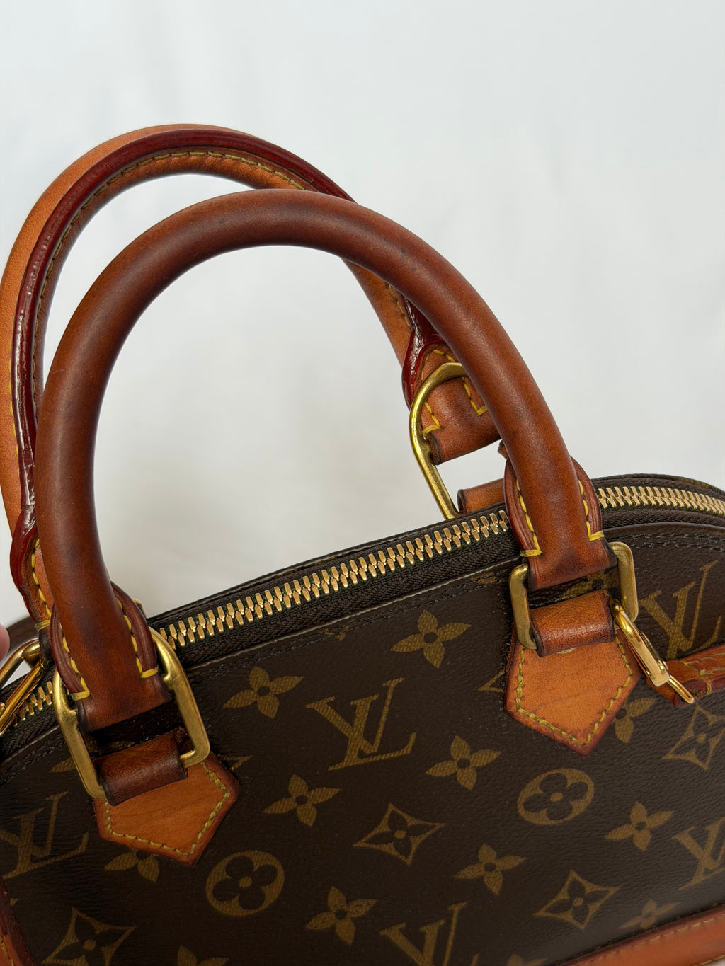 Louis Vuitton Alma BB in Monogram