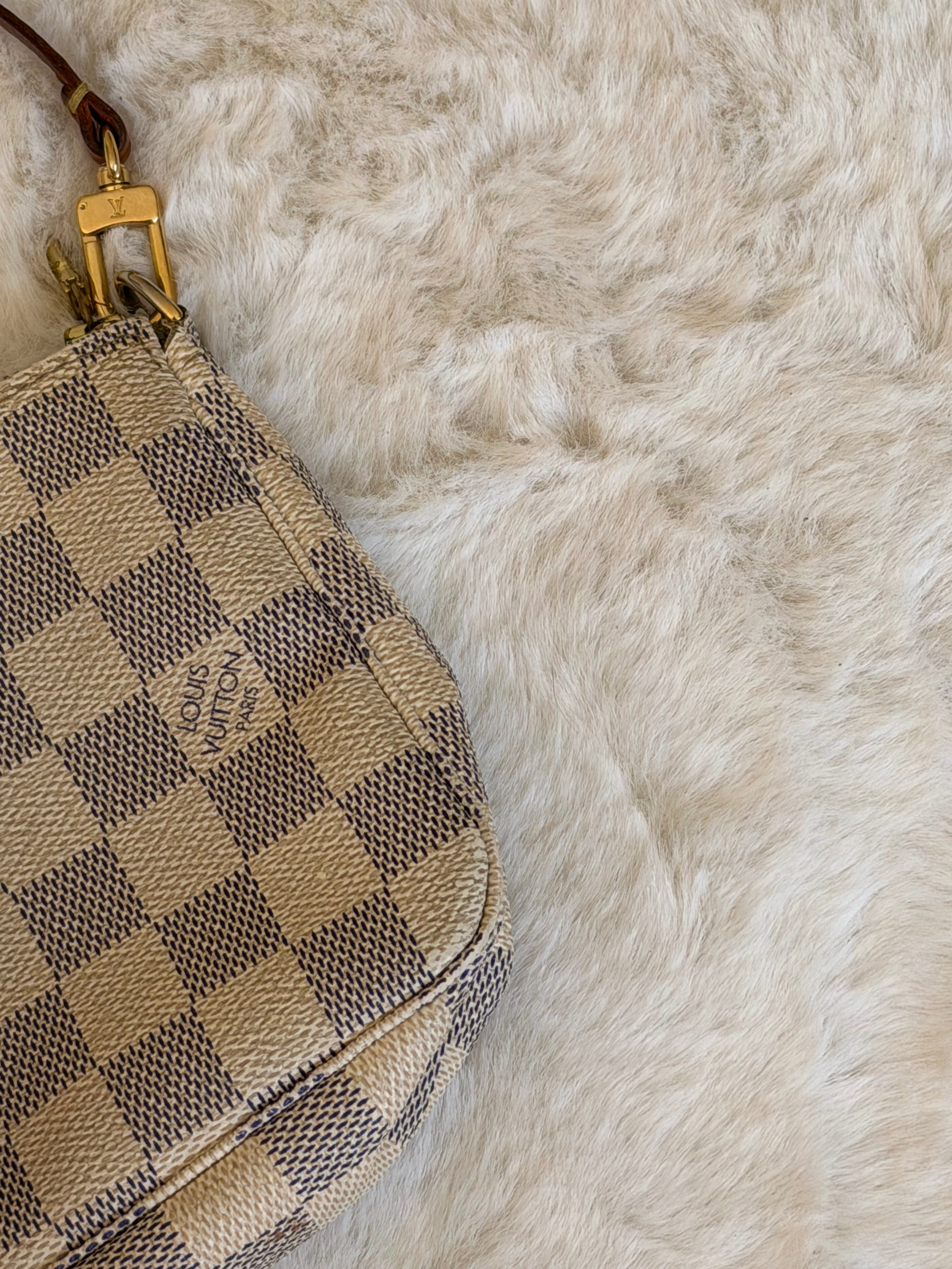 Louis Vuitton Pochette Accessories in Damier Azur