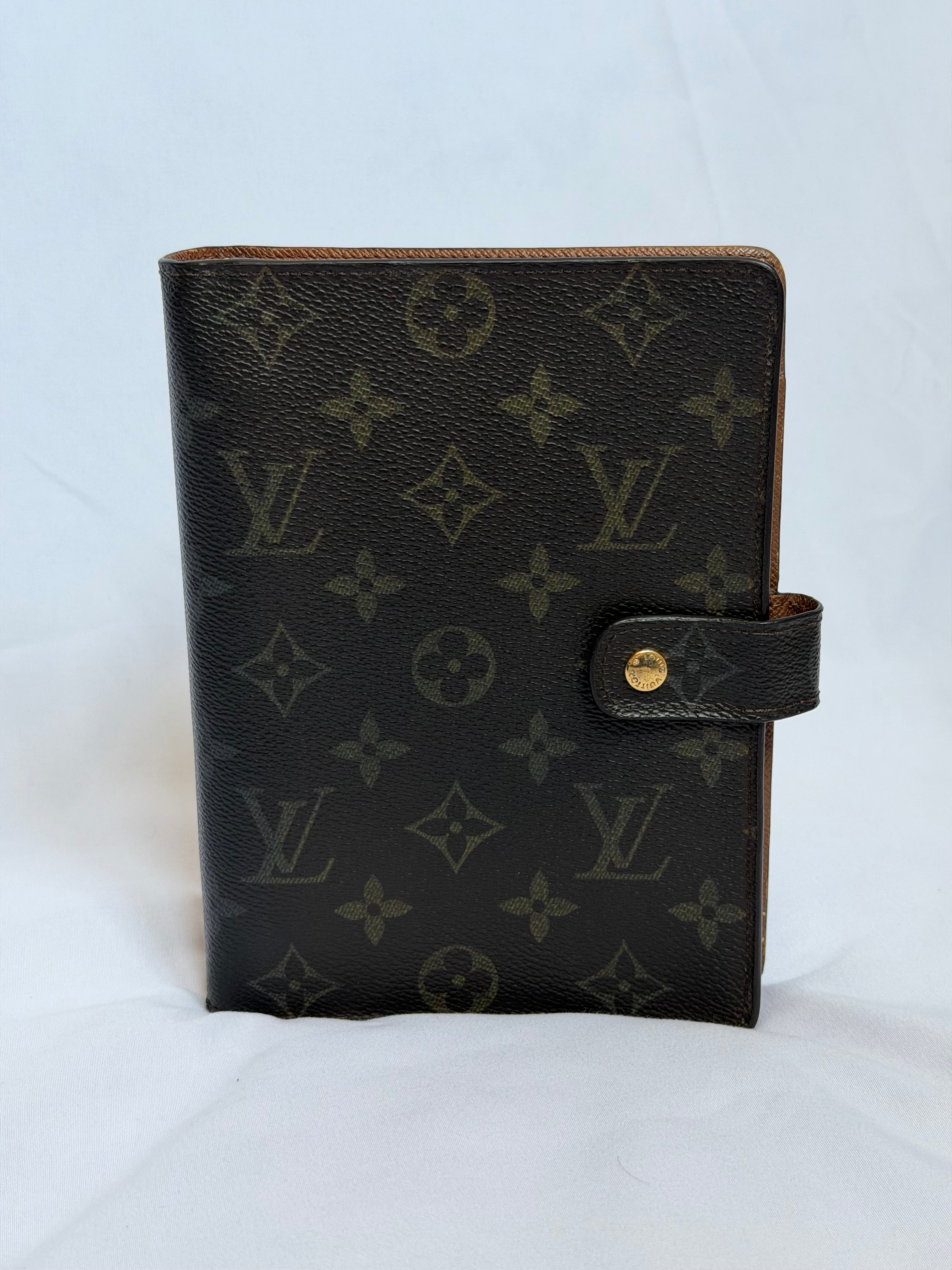 Louis Vuitton Agenda MM in Monogram