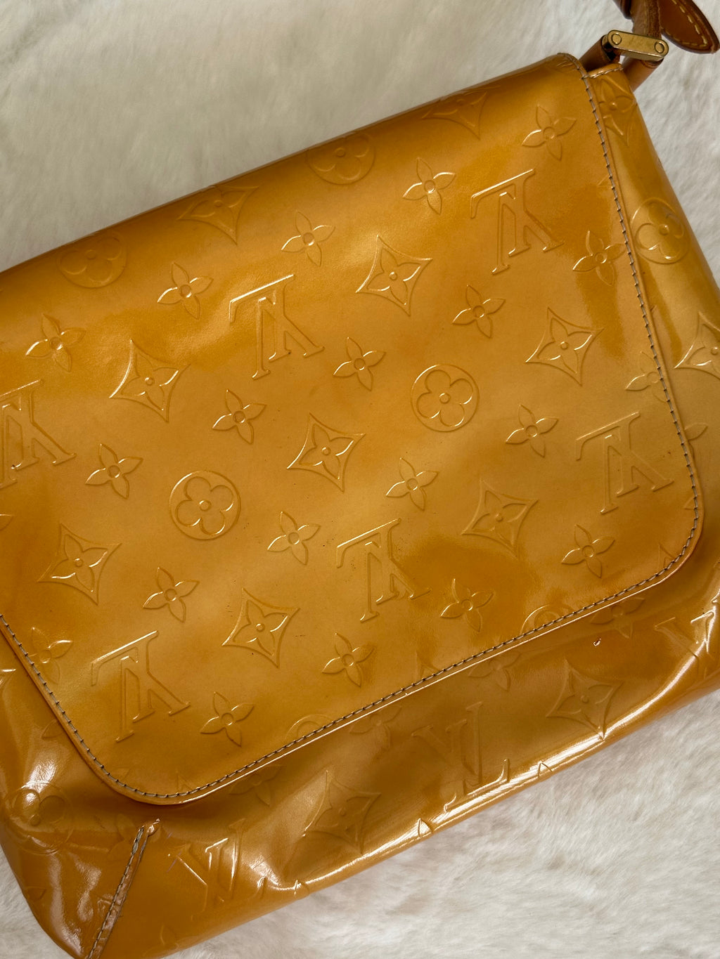 Louis Vuitton Thompson Street in Orange Vernis Leather