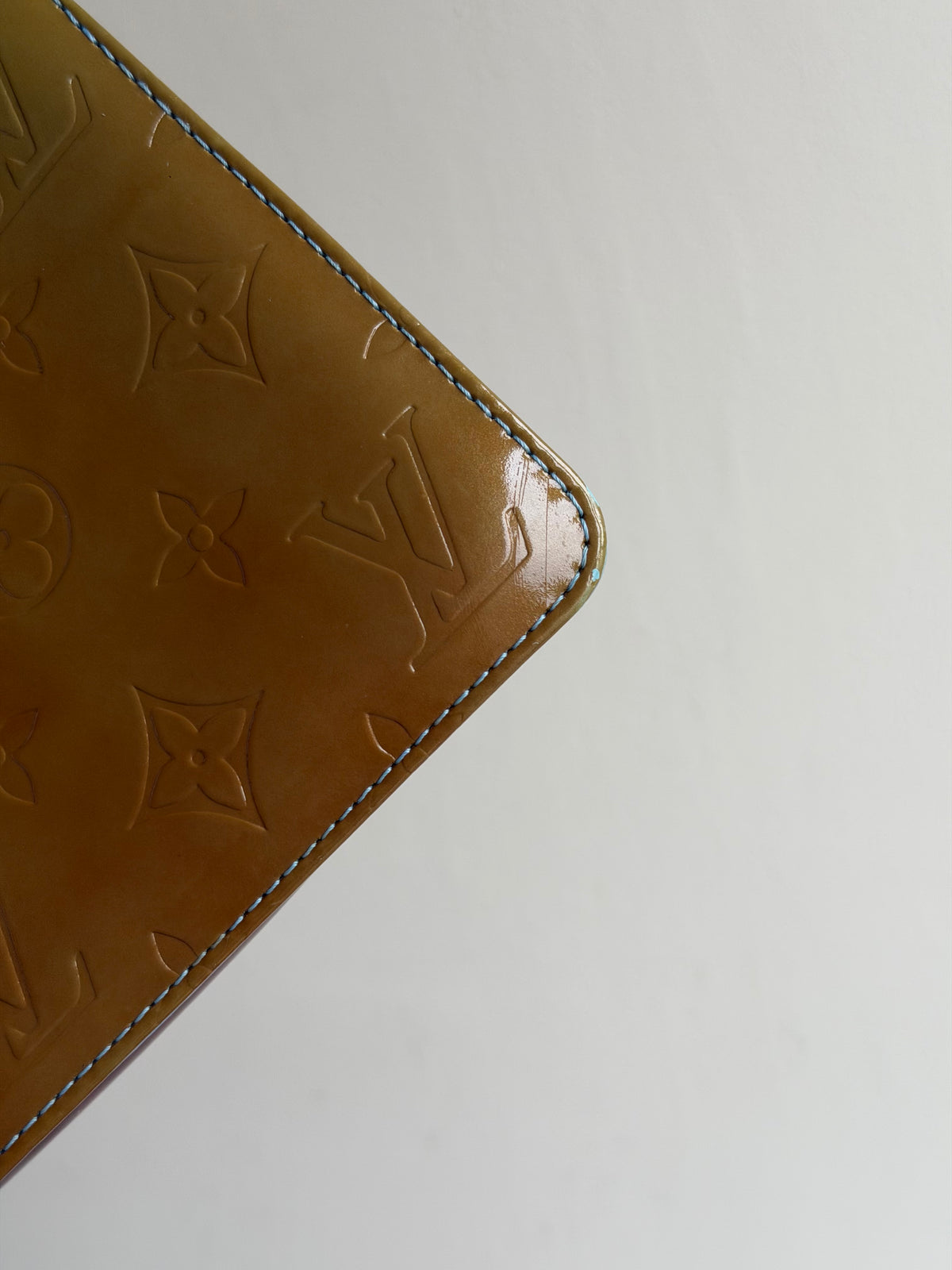Louis Vuitton Lexington Pouch in Bronze Vernis Leather