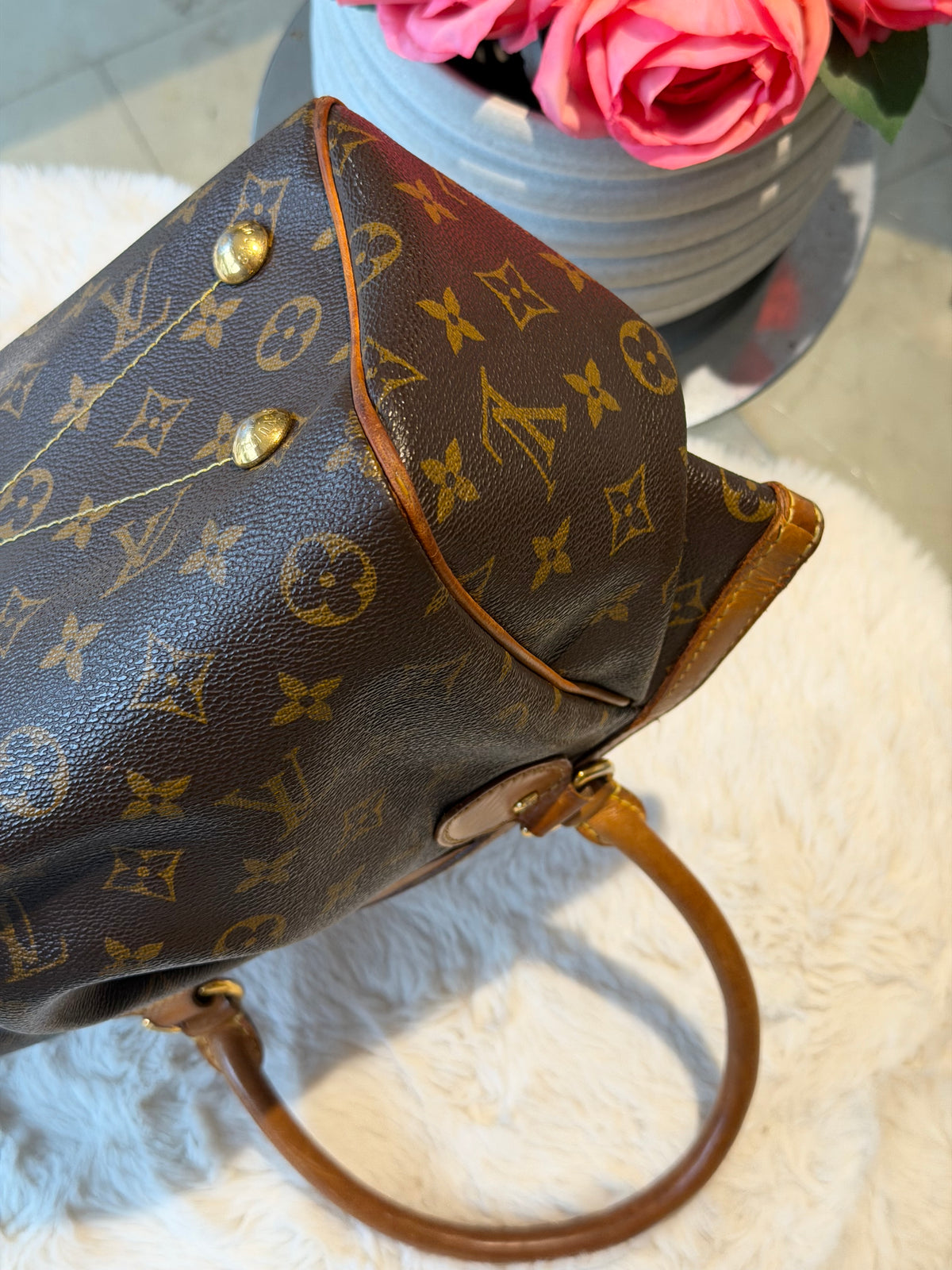 Louis Vuitton Tivoli PM in Monogram Canvas