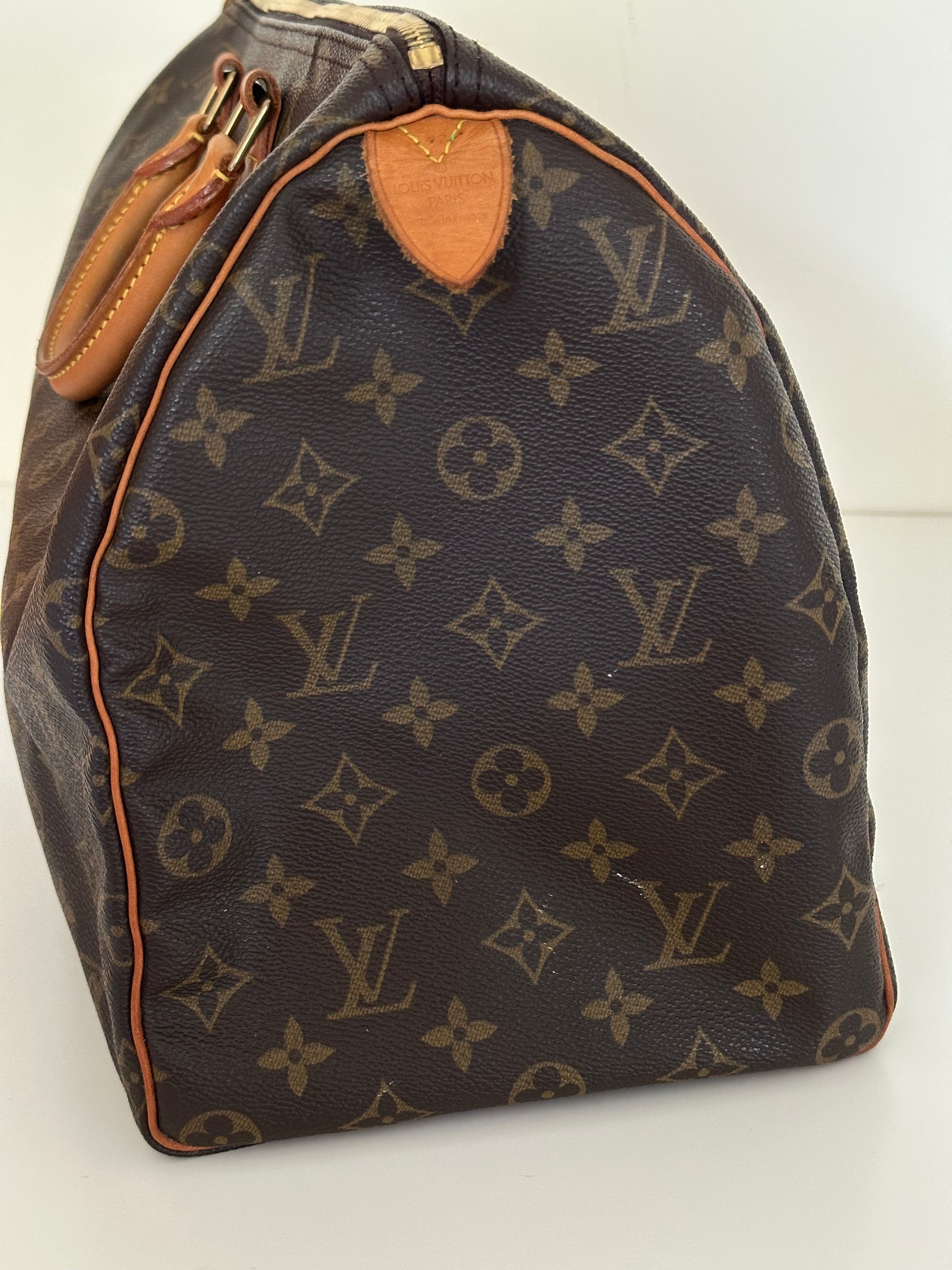 Louis Vuitton Monogram Speedy 40 + Lock & Key