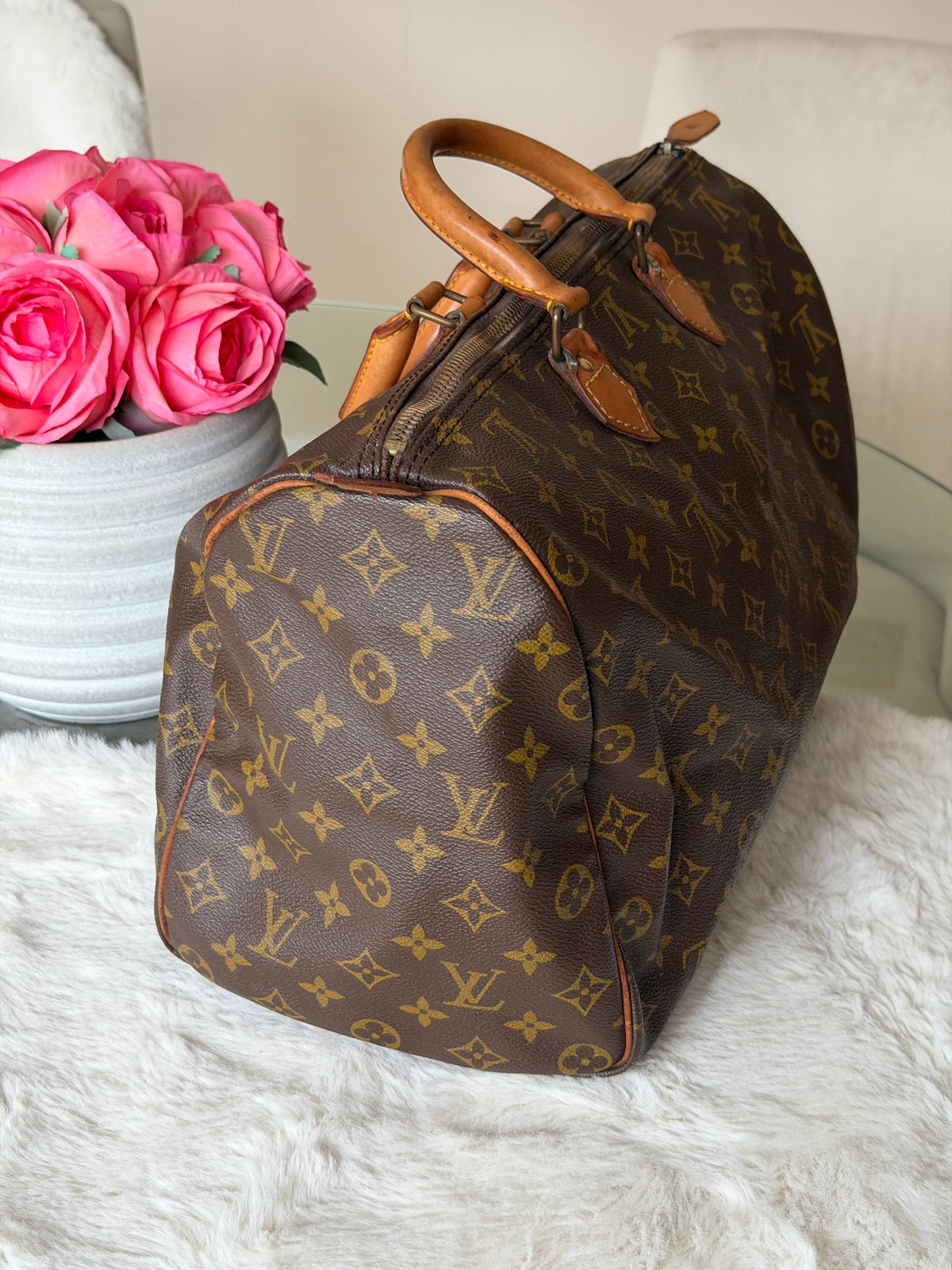 Louis Vuitton Speedy 40 in Monogram Canvas