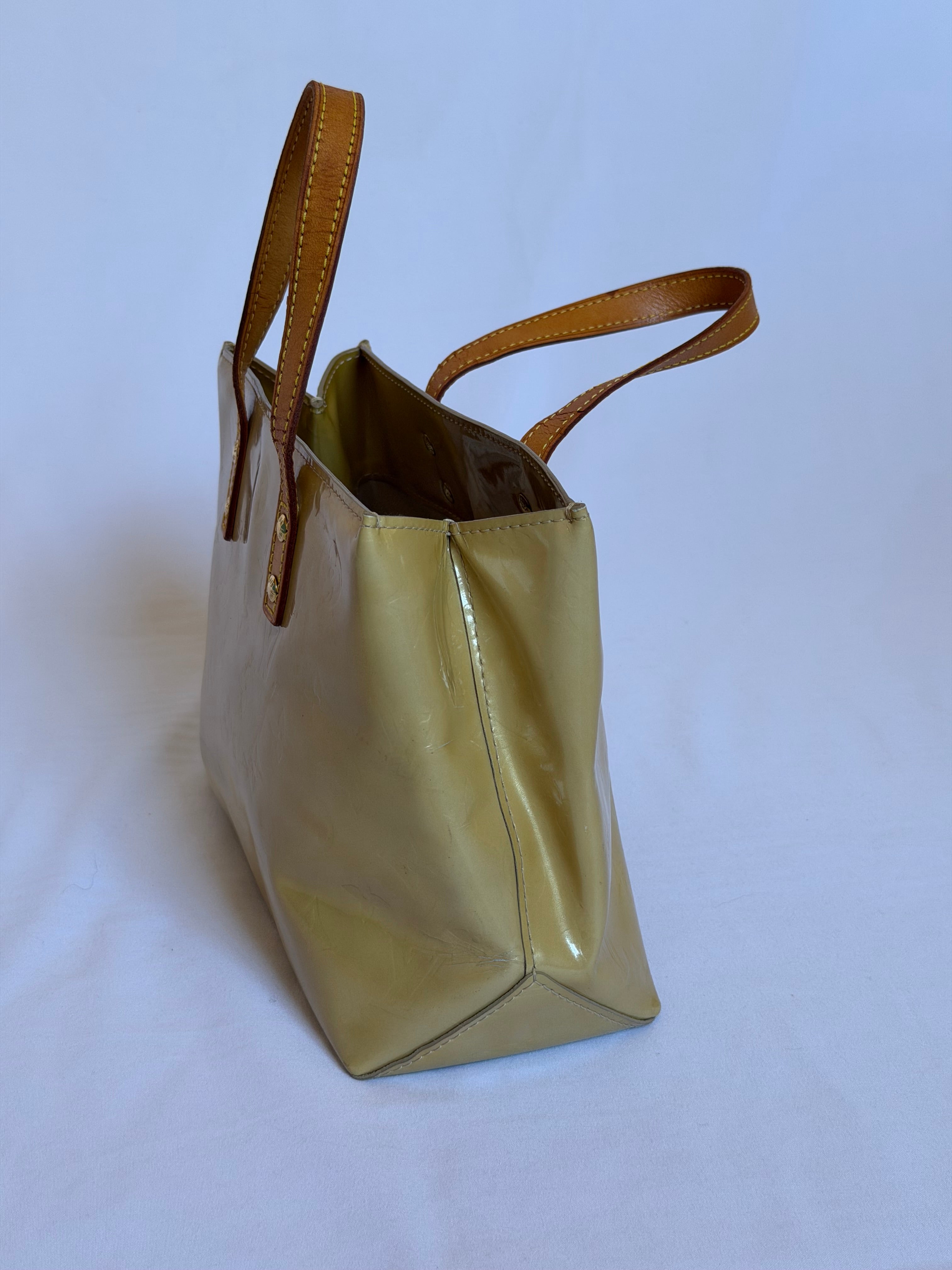 Louis Vuitton Reade PM in Golden Yellow Vernis Leather
