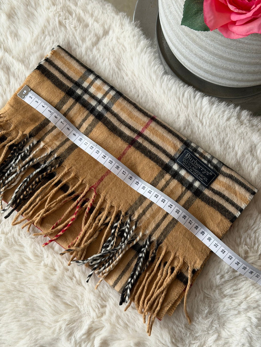 Burberry Classic Lambswool Scarf in Camel Nova Check