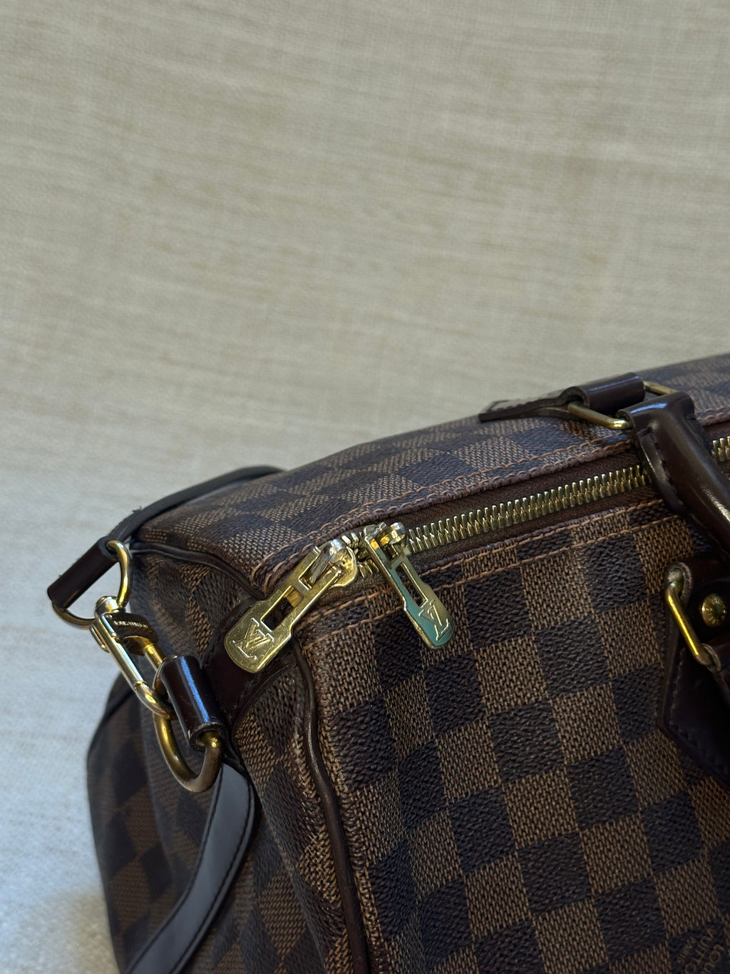 Louis Vuitton Speedy Bandouliere 30 in Damier Ebene