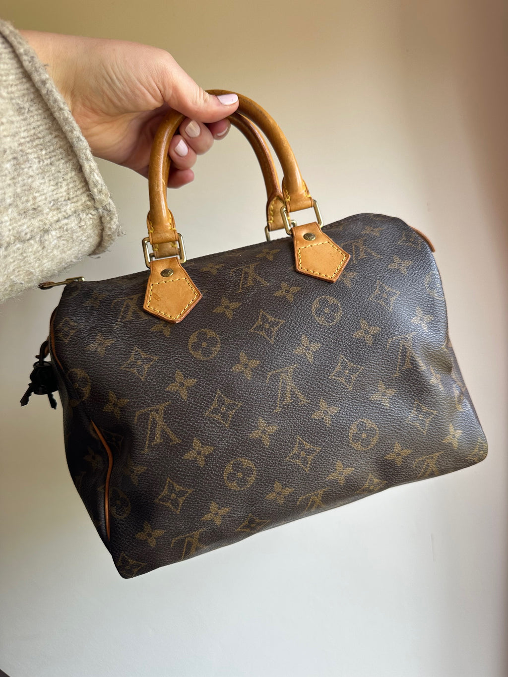 Louis Vuitton Speedy 25 in Monogram with Padlock and Key