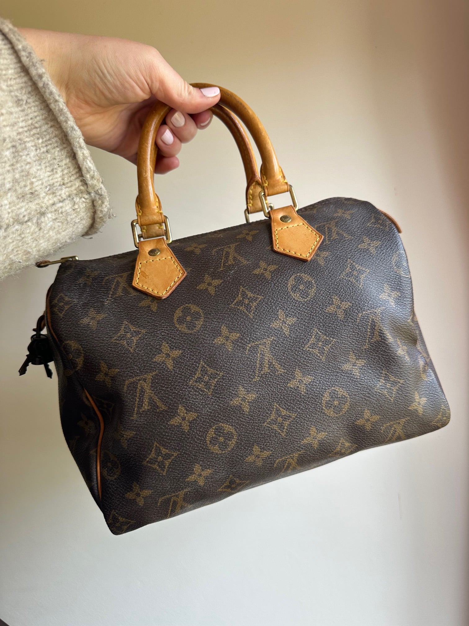 Louis Vuitton Speedy 25 in Monogram with Padlock and Key