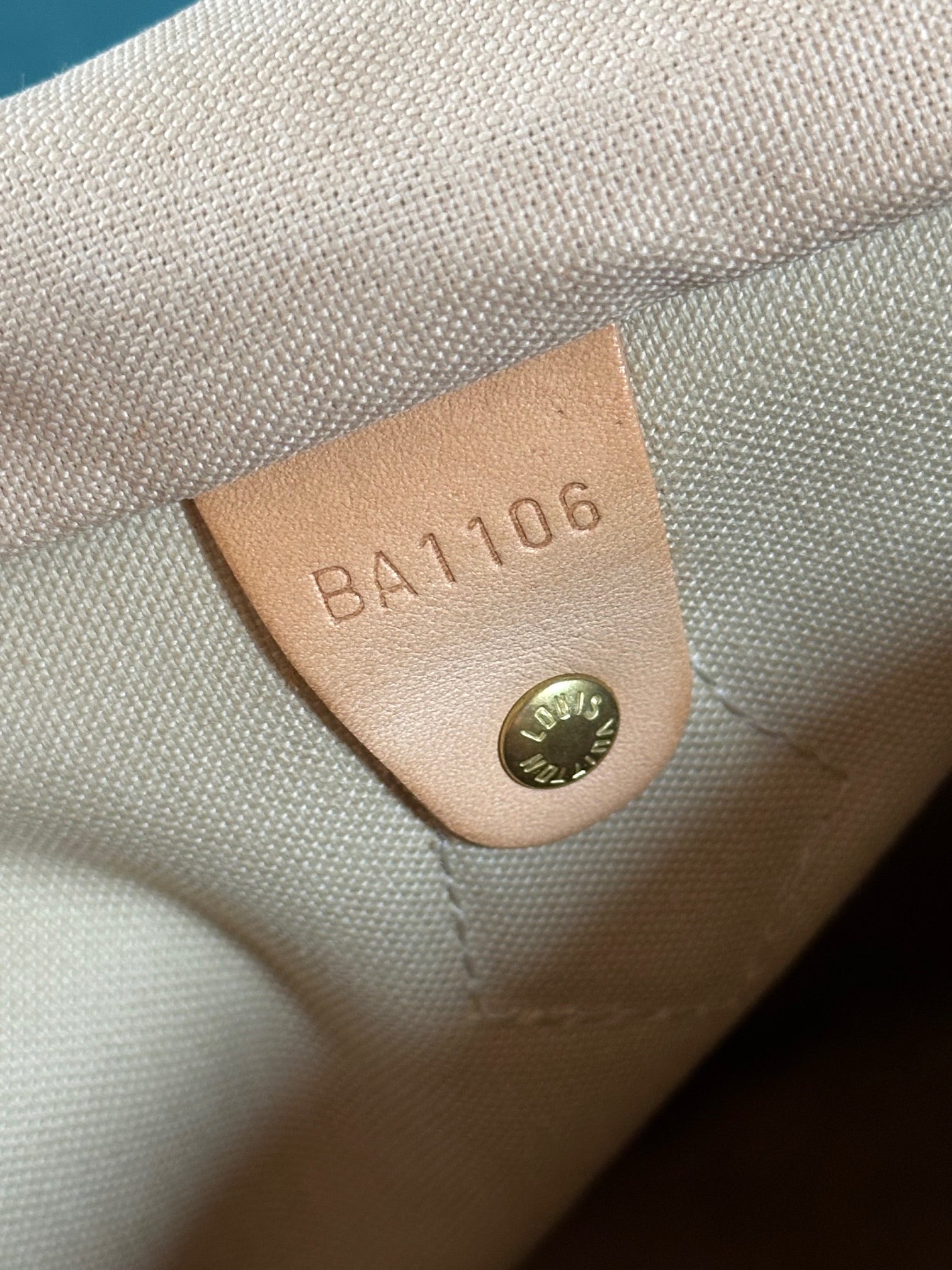 Louis Vuitton Speedy 30 in Damier Azur with Box, Dust Bag, Padlock & Key