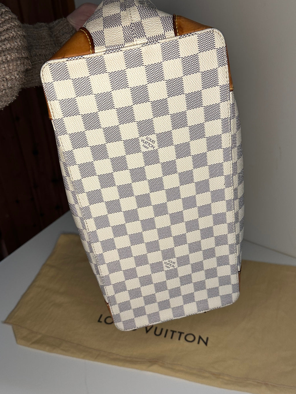 Louis Vuitton Hampstead MM in Damier Azur