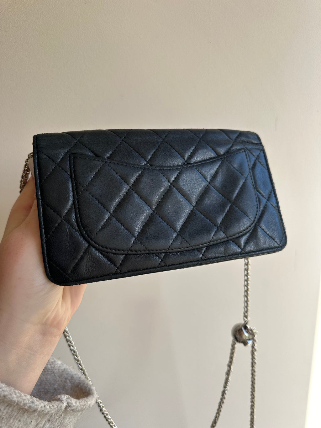 Chanel Quilted Caviar Leather CC Wallet on Chain with Silver logo and Adjustable Chain