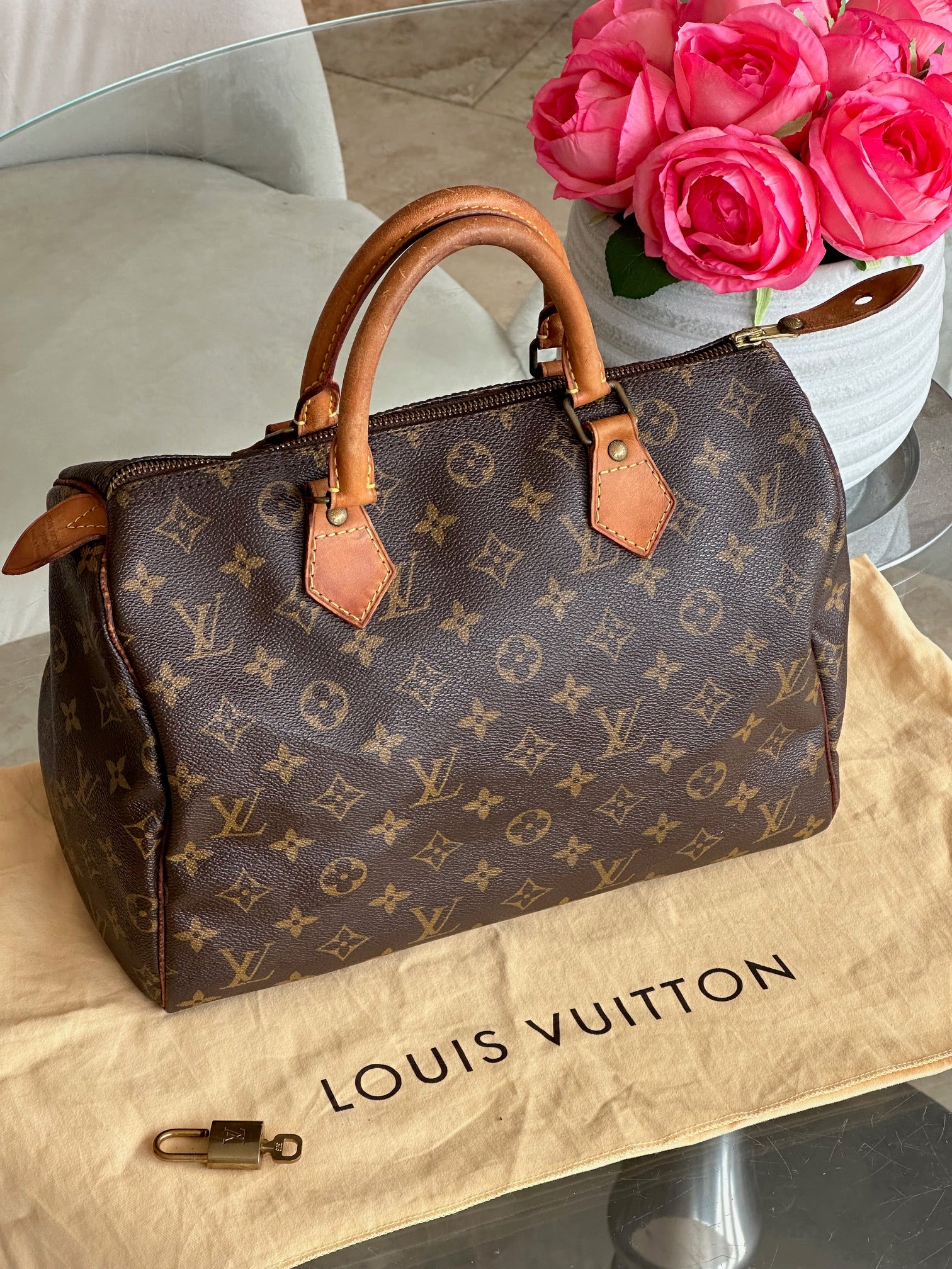 Louis Vuitton Speedy 30 in Monogram with Dust bag, Padlock and Key